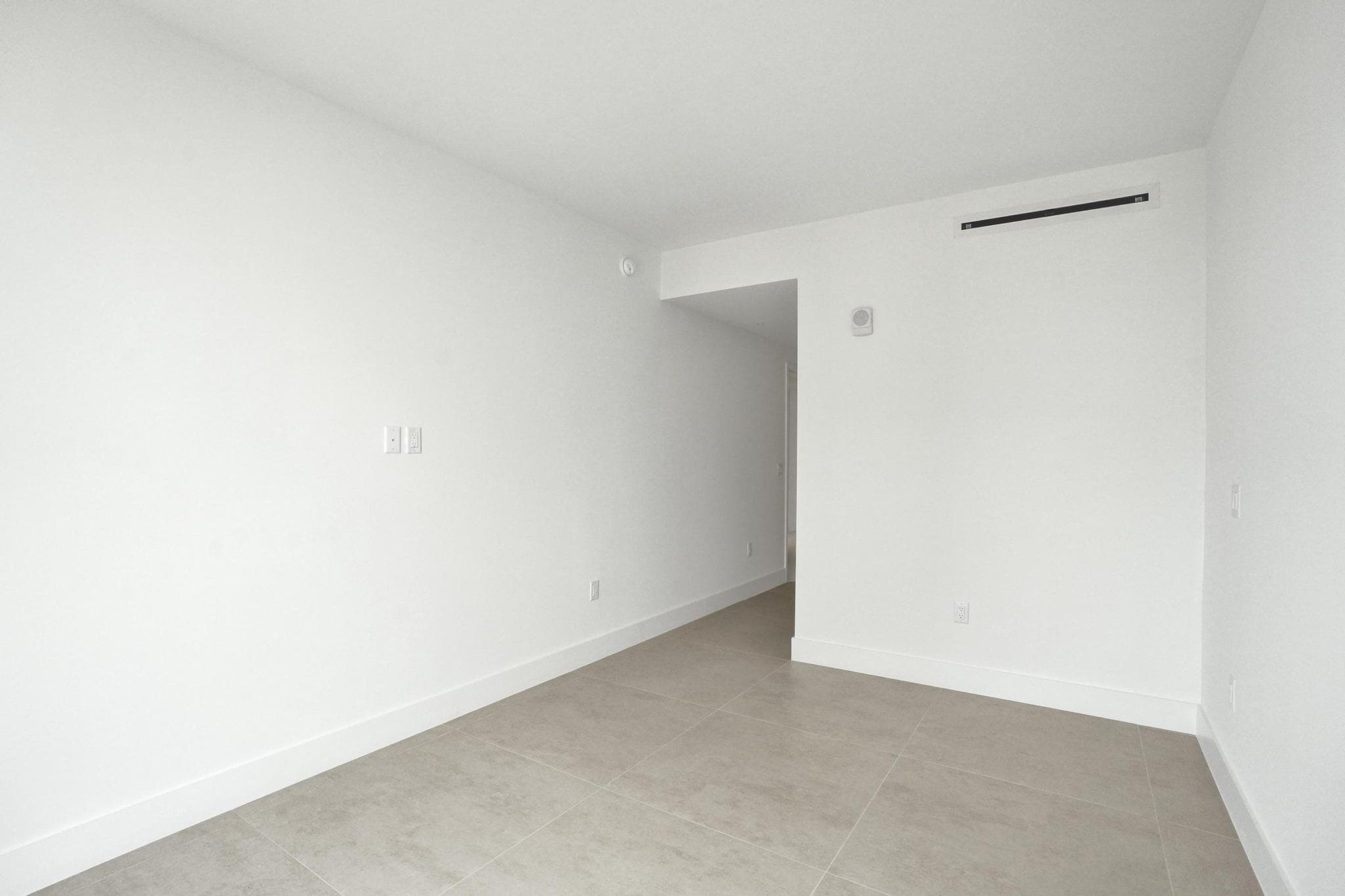 407 N Riverside Drive 605, Pompano Beach, FL 33062 — photo 39 of 93