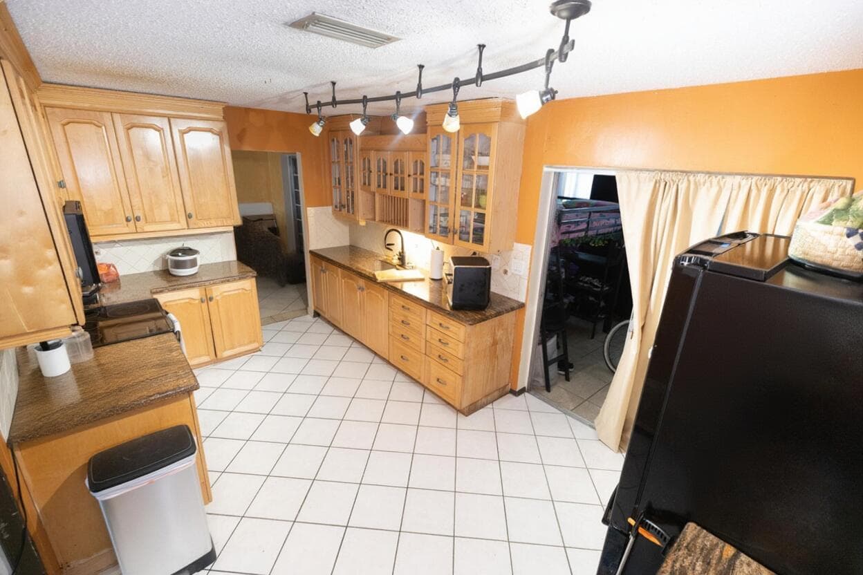 6717 NW 59th Street, Tamarac, FL 33321 — photo 5 of 17