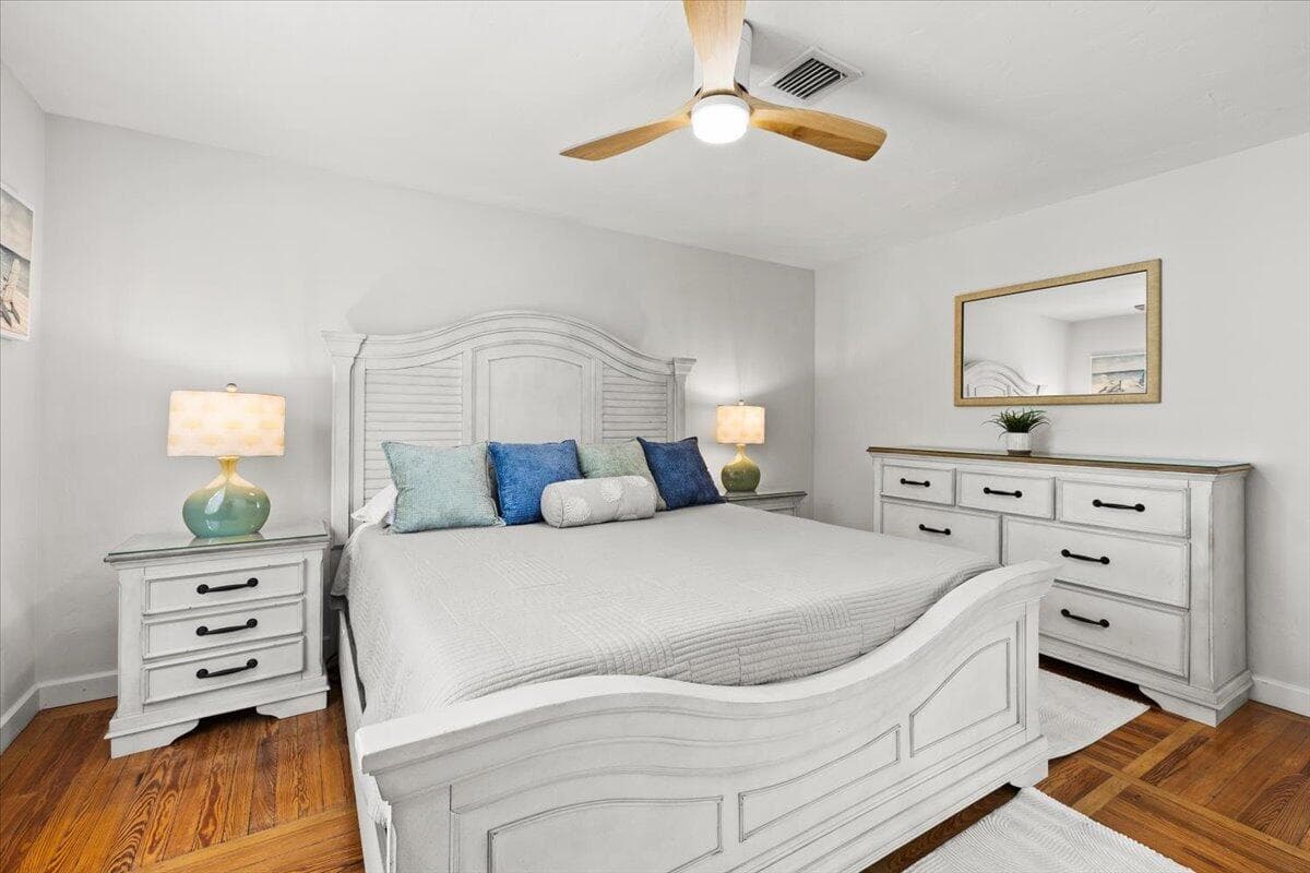 302 NW 11th Street, Delray Beach, FL 33444 — photo 15 of 48