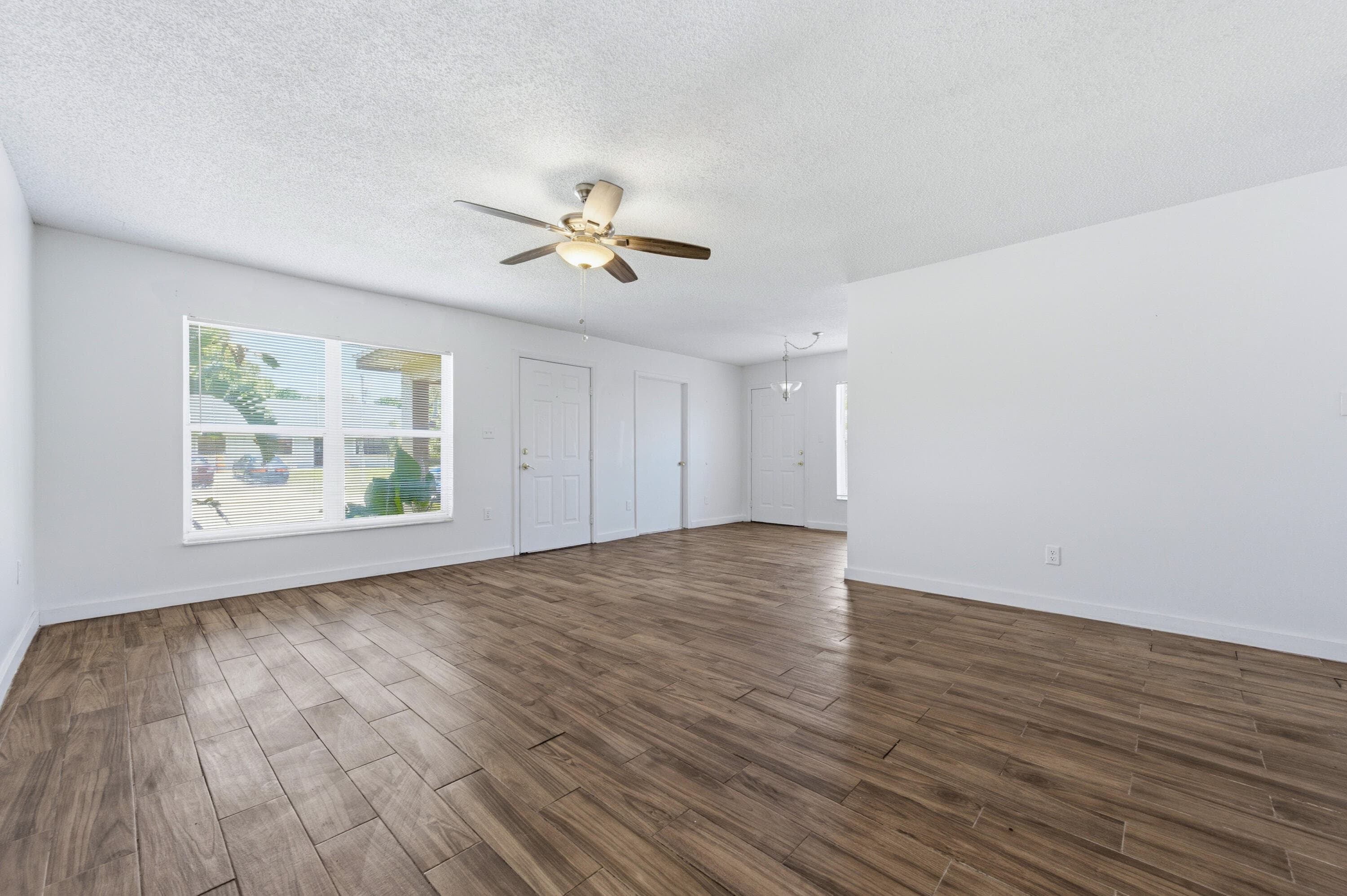 6088 Heather Street, Jupiter, FL 33458 — photo 4 of 18