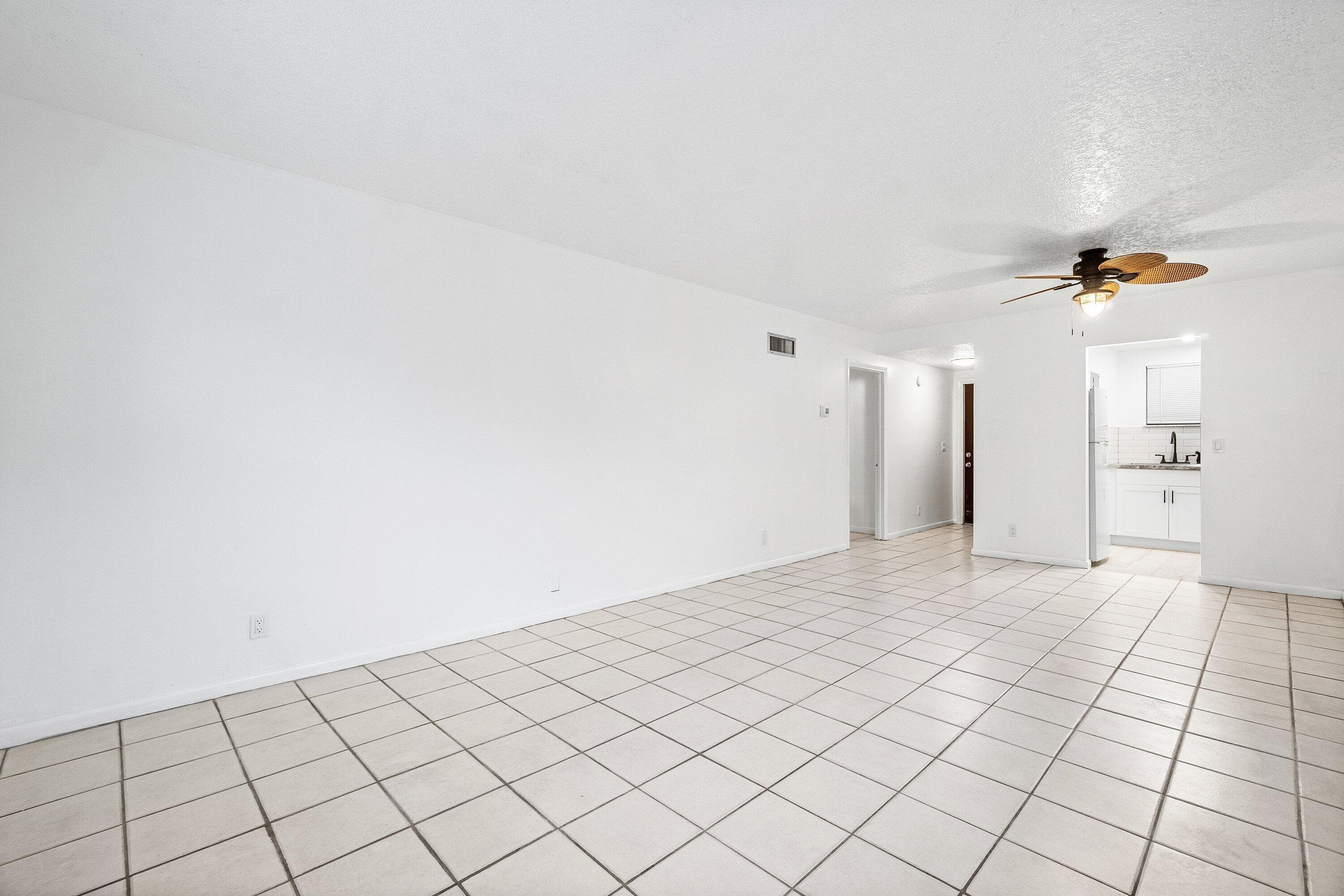 626 N Federal Highway Unit 3, Lake Worth Beach, FL 33460 — photo 10 of 23