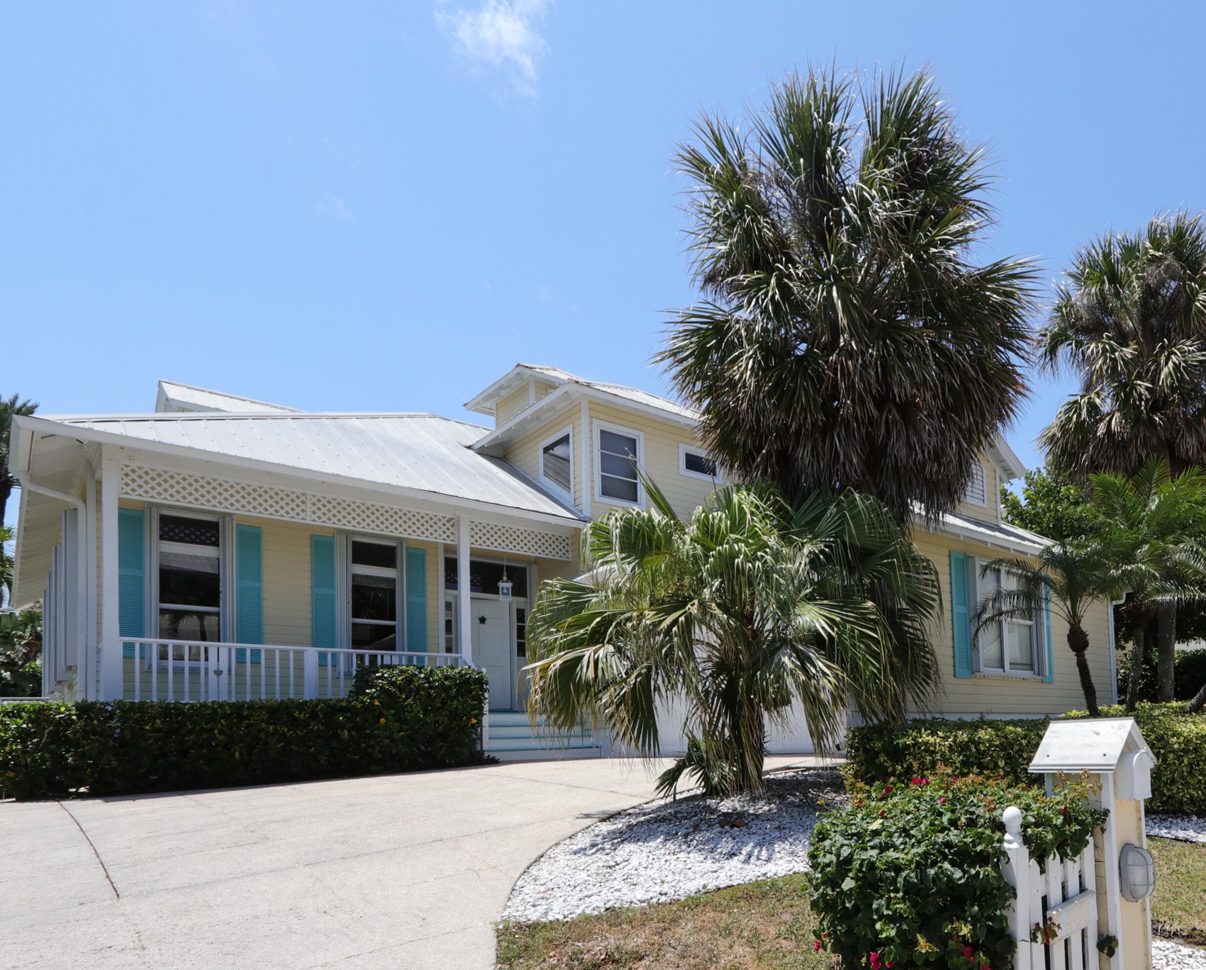 400 Seaside Lane, Juno Beach, FL 33408 — photo 2 of 47