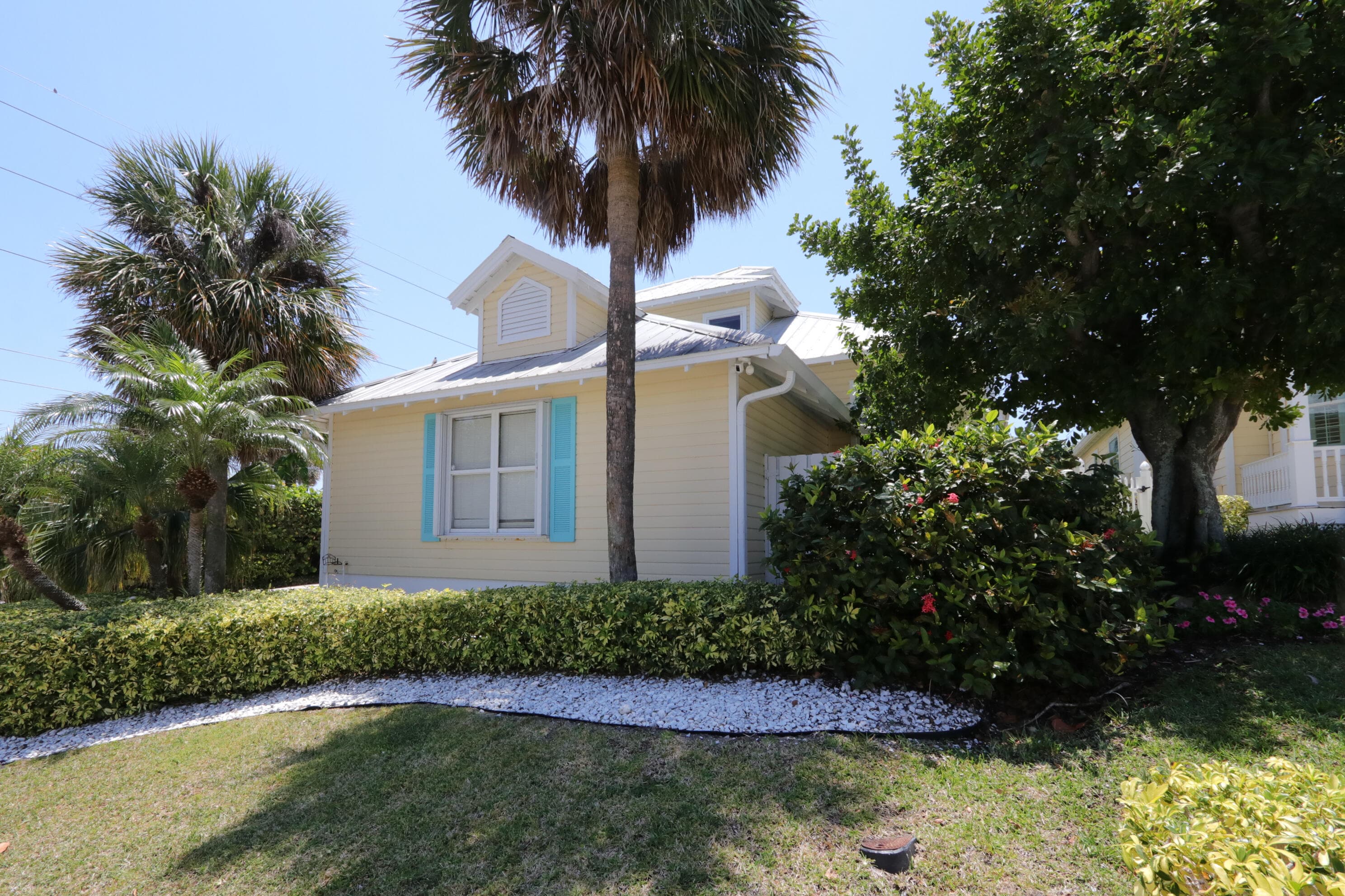 400 Seaside Lane, Juno Beach, FL 33408 — photo 31 of 47