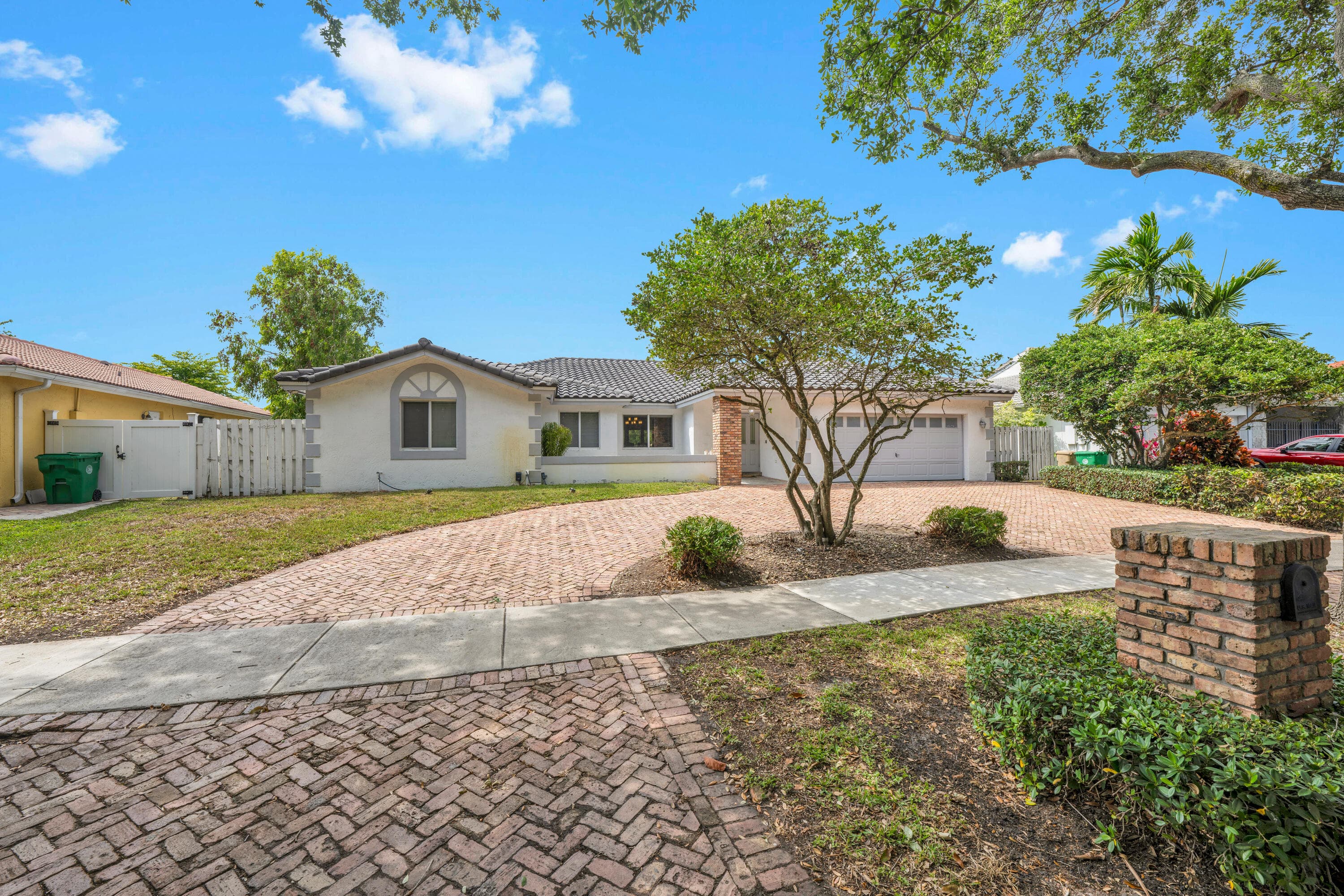 5791 Hawkes Bluff Avenue, Davie, FL 33331 — photo 4 of 60