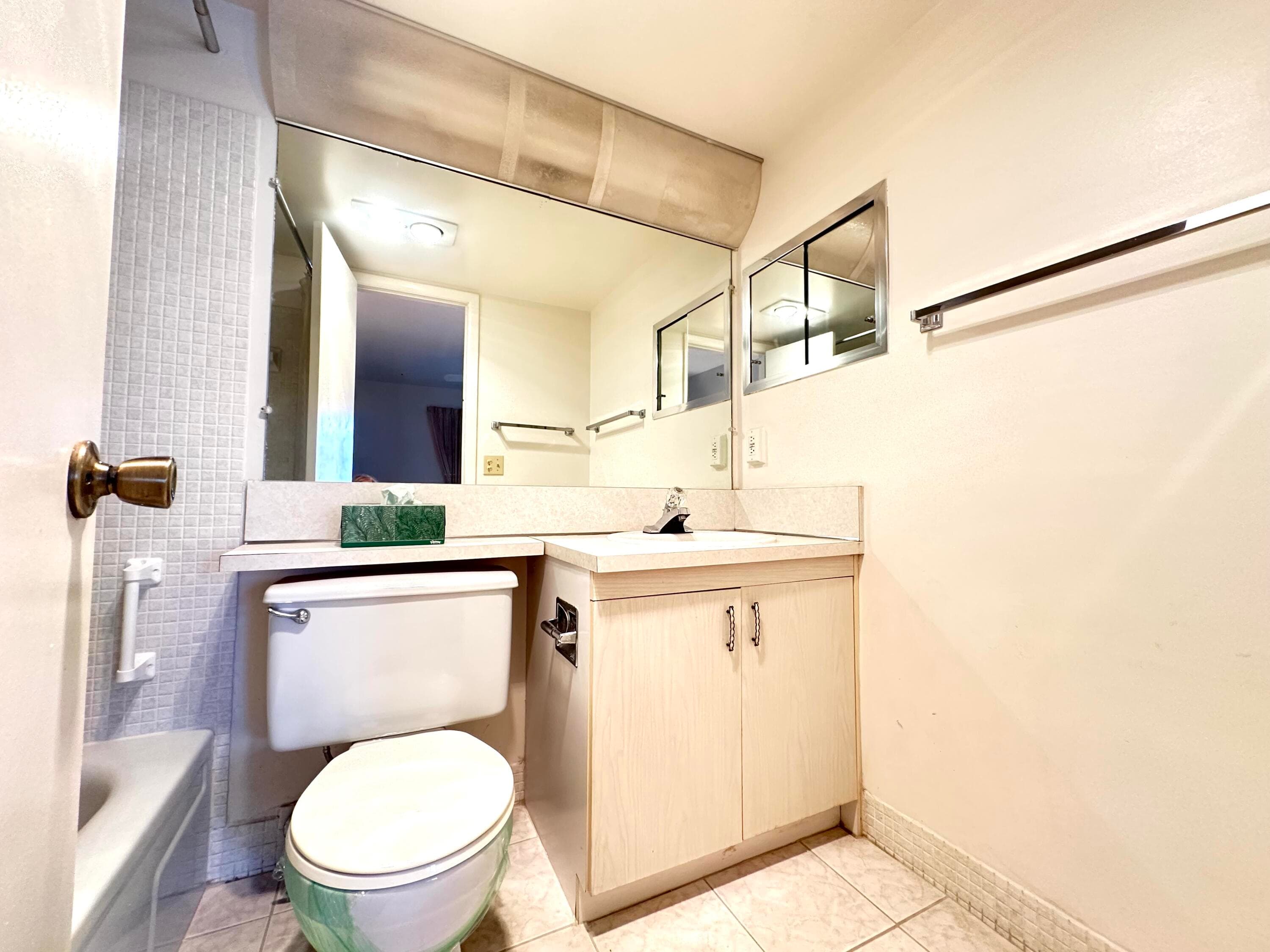 2060 Harwood E 2060, Deerfield Beach, FL 33442 — photo 16 of 59