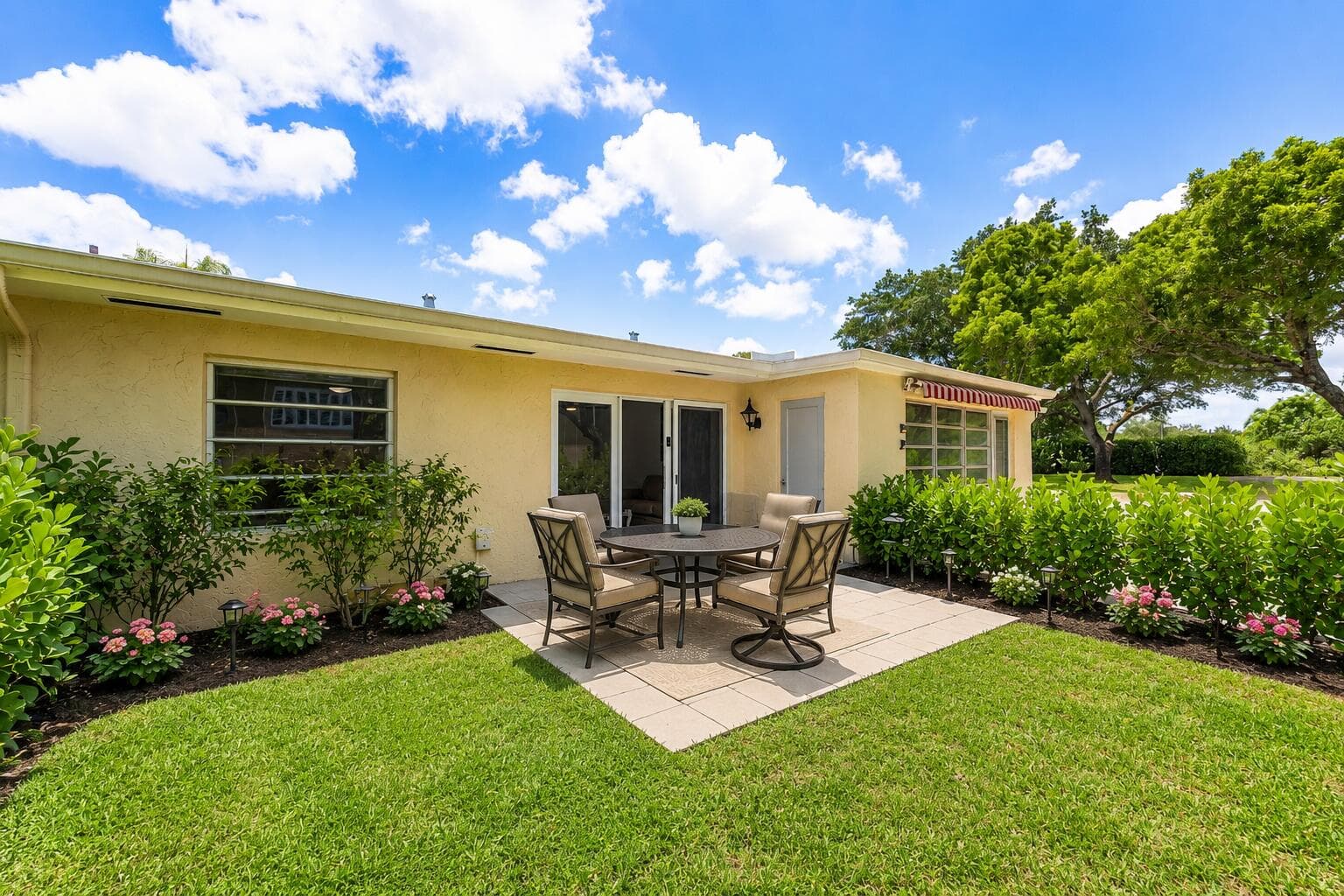 13788 Via Flora B, Delray Beach, FL 33484 — photo 4 of 28