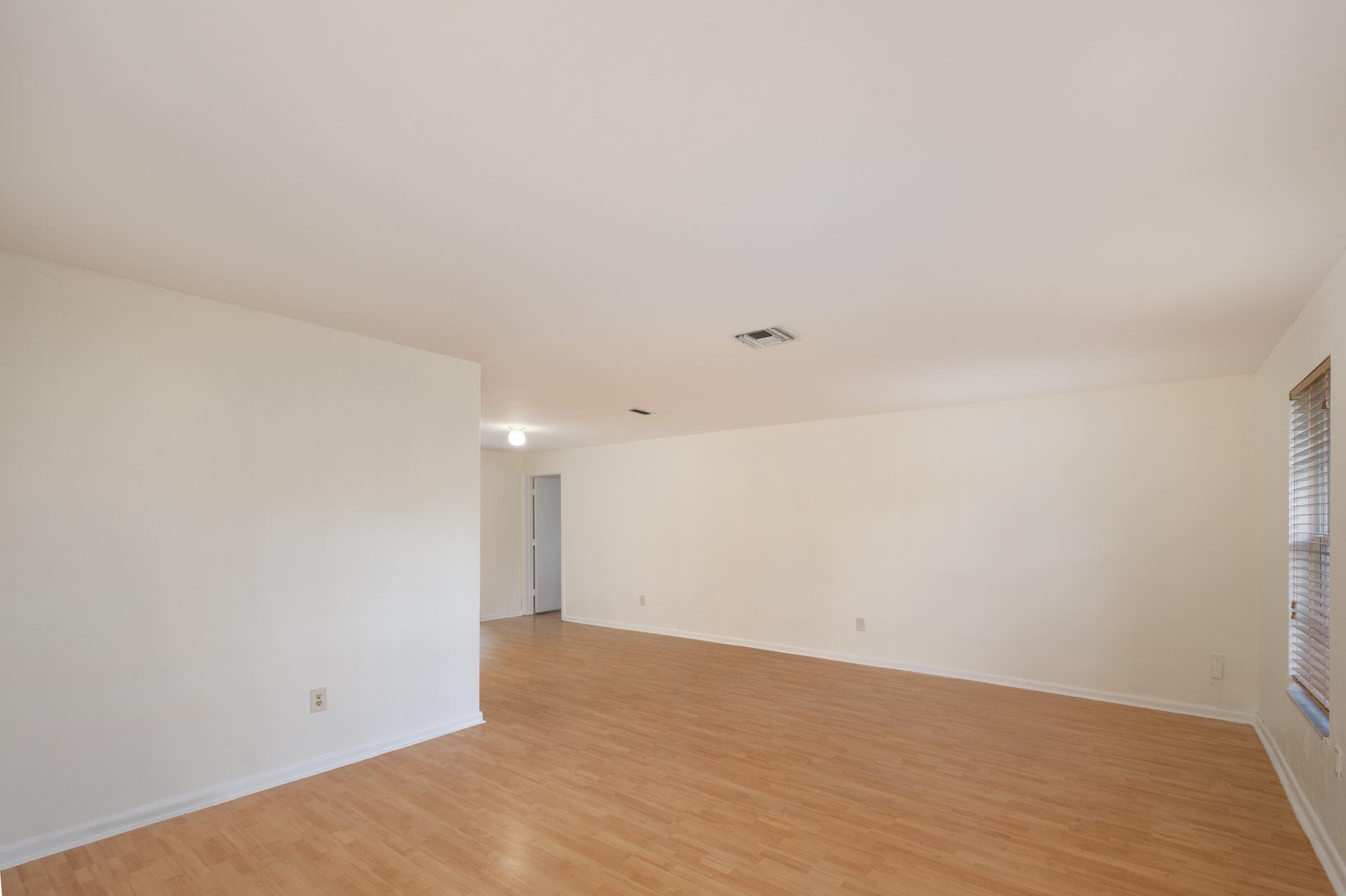 3844 NW 82nd Way, Coral Springs, FL 33065 — photo 11 of 31