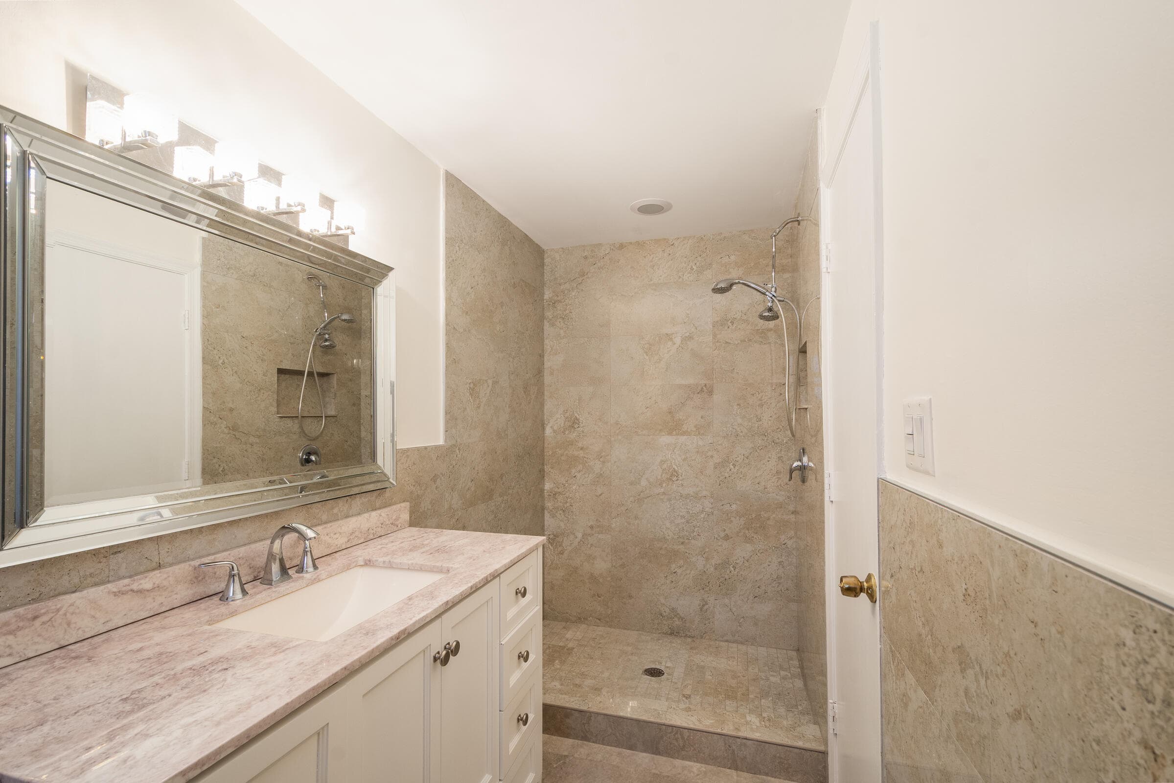 3844 NW 82nd Way, Coral Springs, FL 33065 — photo 15 of 31