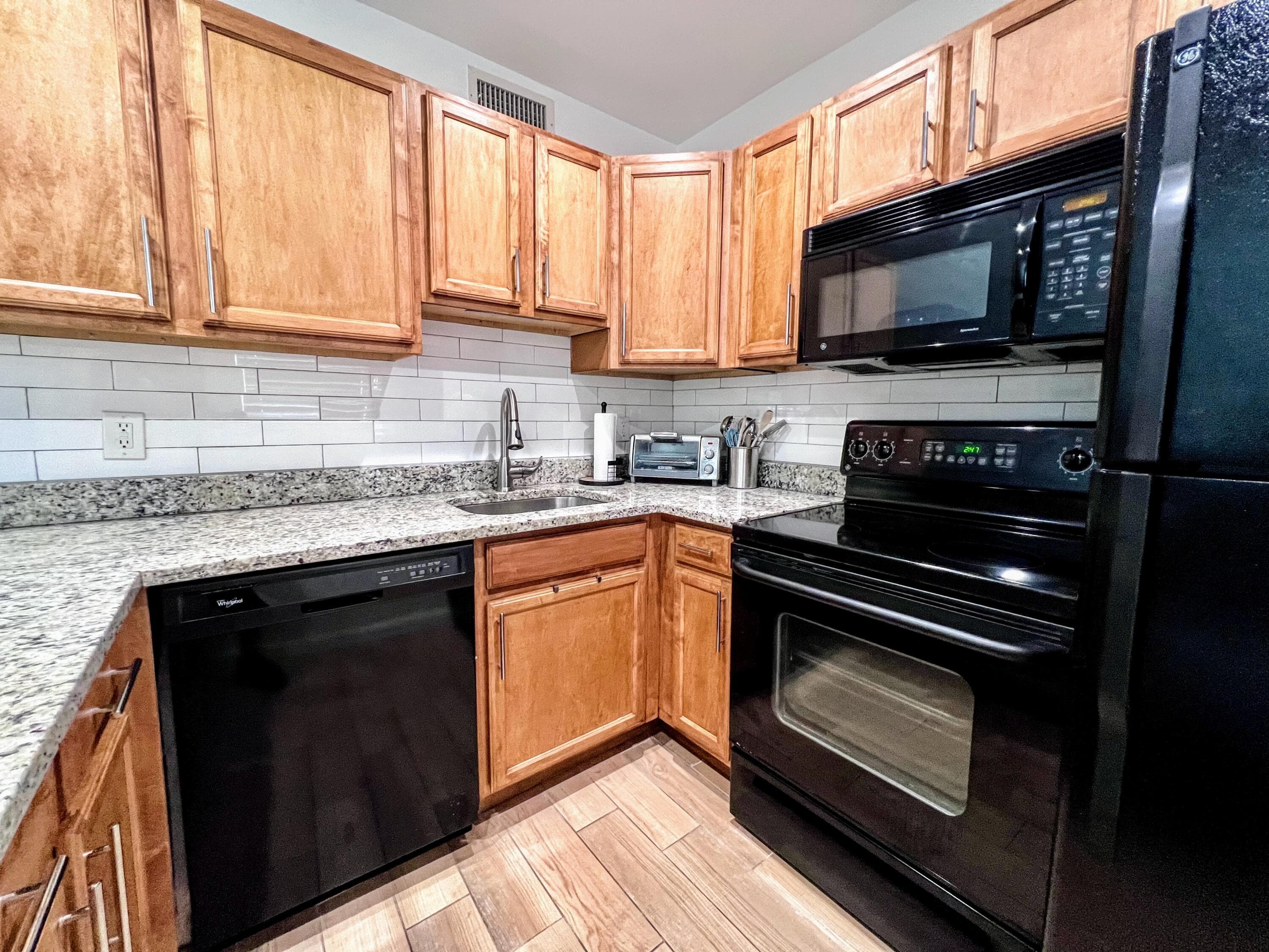 2660 NE 8th Avenue 112, Wilton Manors, FL 33334 — photo 7 of 26