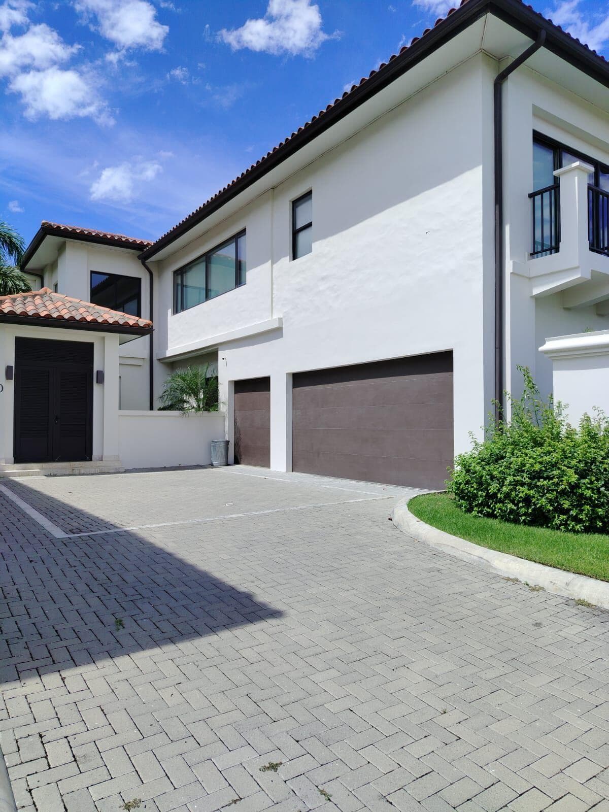 Ph Velamar, Buenaventura Ph Velamar, Buenaventura 10c — photo 2 of 45