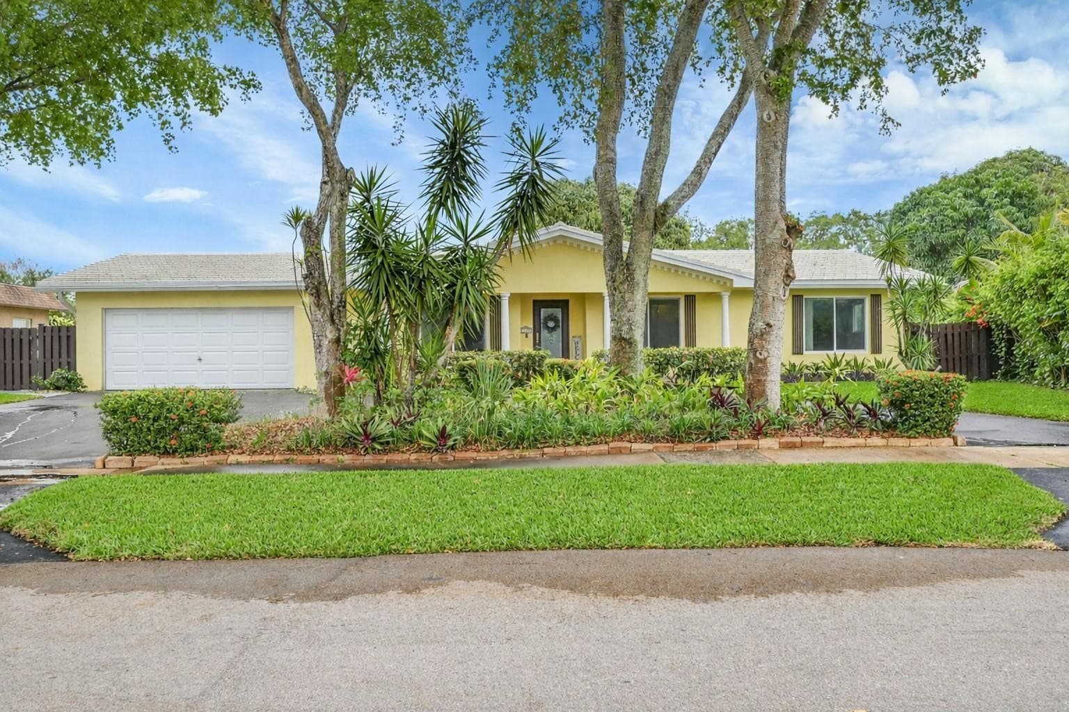 1480 SW 66th Terrace, Plantation, FL 33317 — photo 2 of 80
