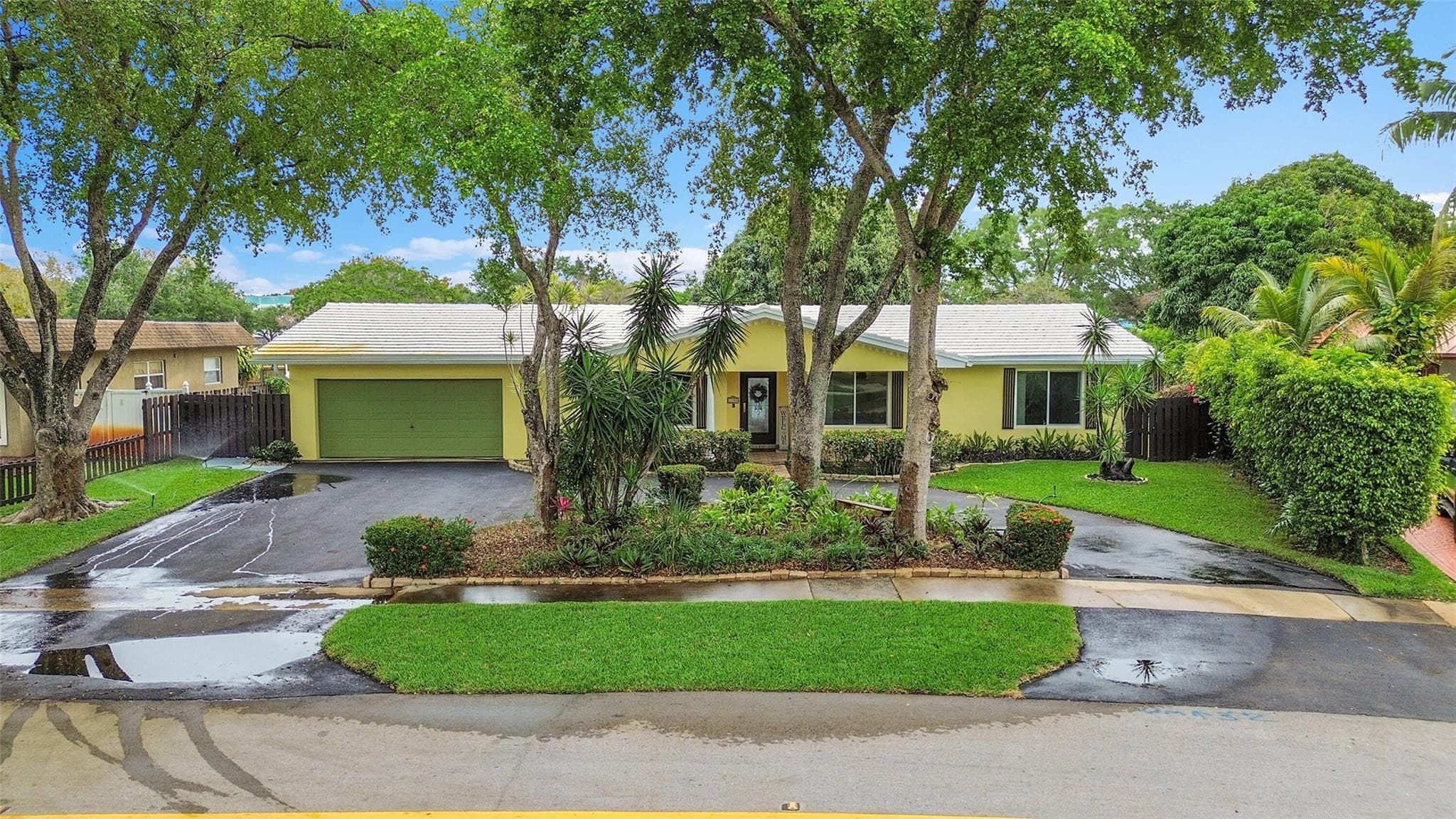 1480 SW 66th Terrace, Plantation, FL 33317 — photo 1 of 80