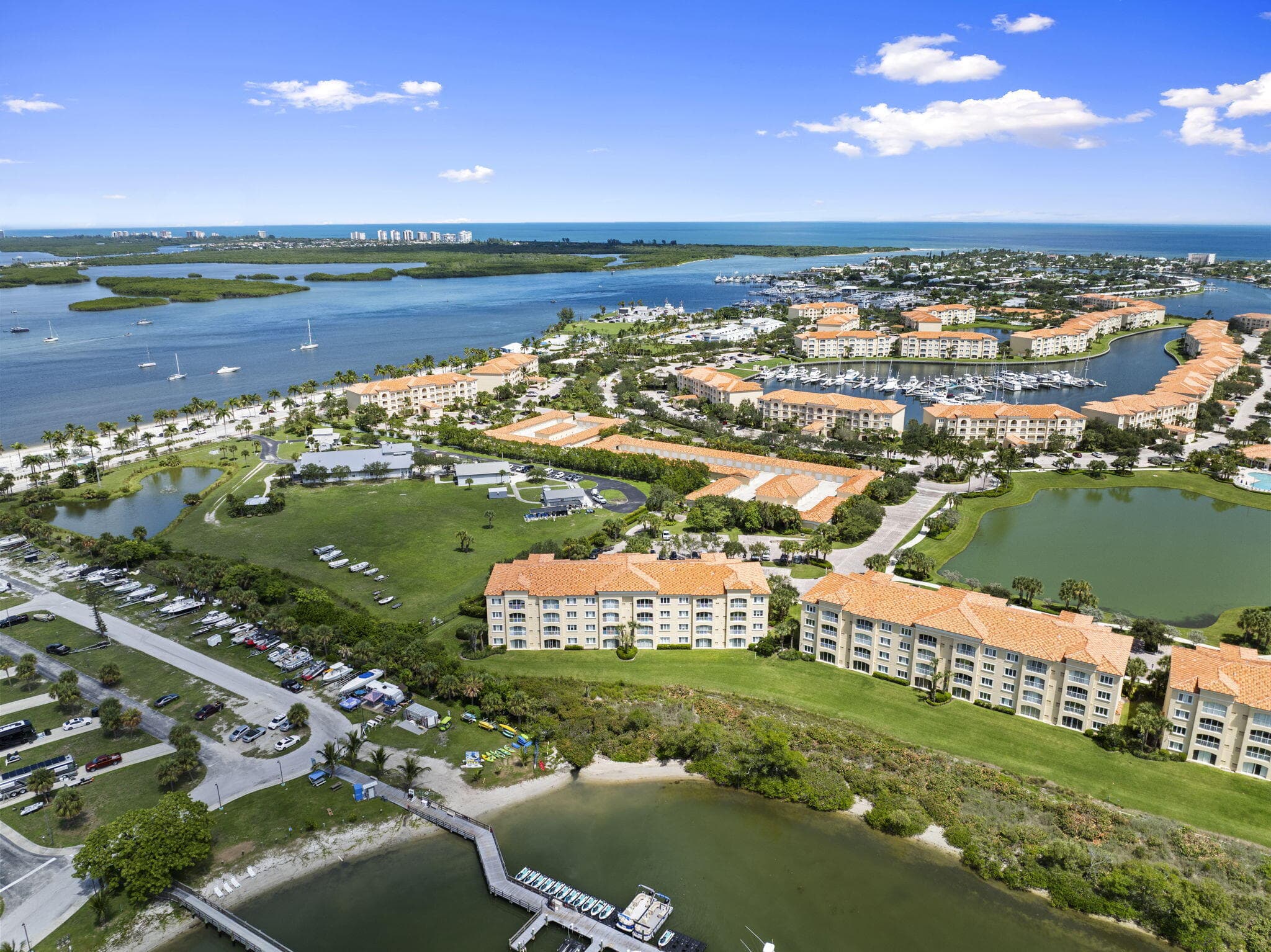 34 Harbour Isle Dr W 204, Fort Pierce, FL 34949 — photo 41 of 55