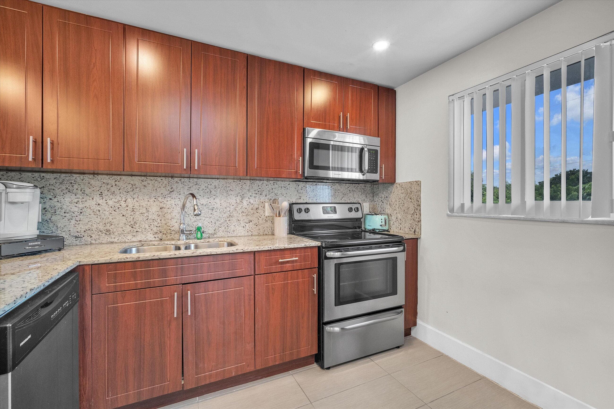 601 N Ocean Boulevard 203, Boca Raton, FL 33432 — photo 6 of 20