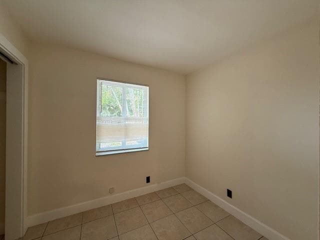 1621-1623 NE 16th Terrace NE, Fort Lauderdale, FL 33305 — photo 17 of 46