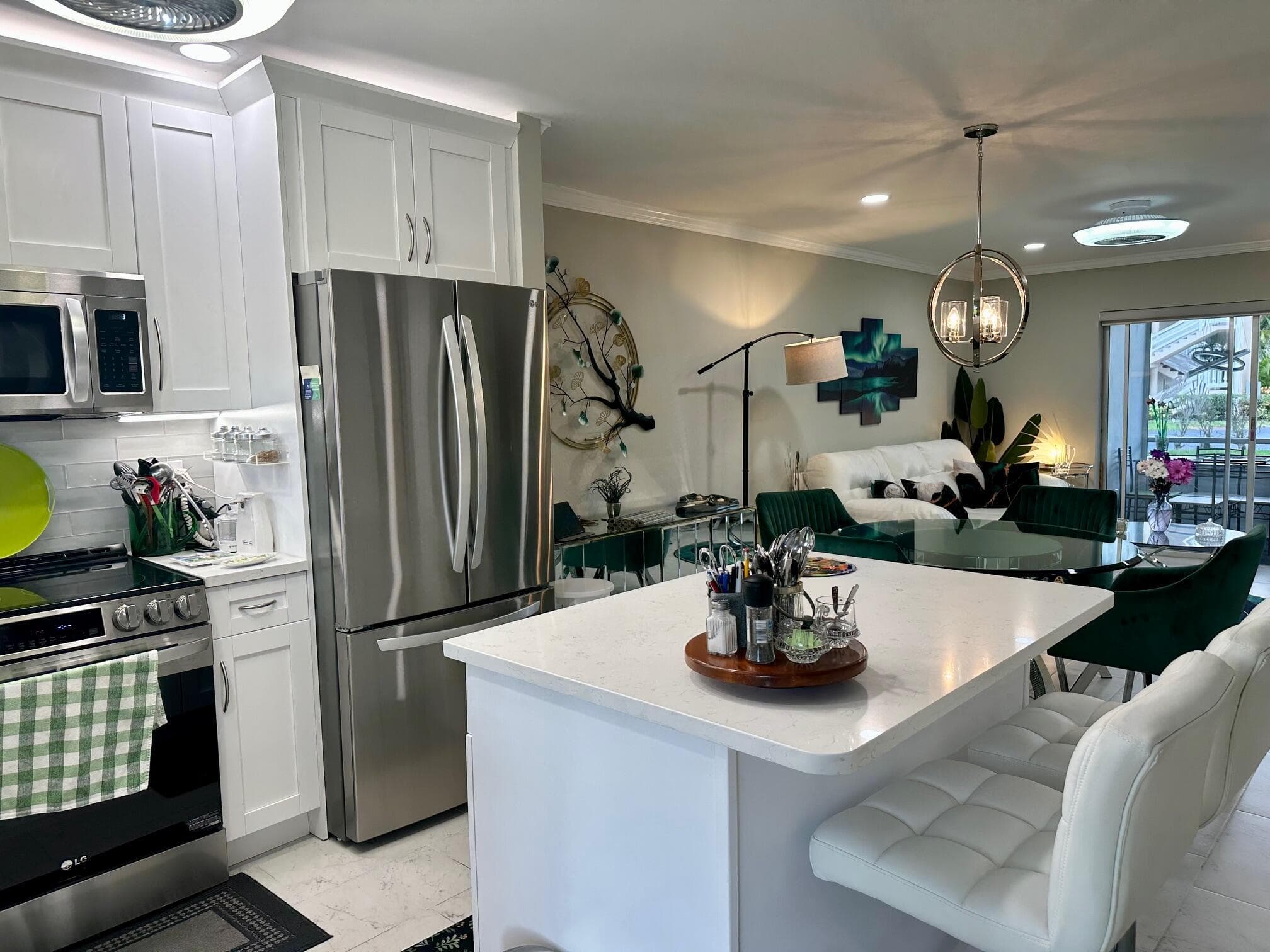 2721 Garden Drive N 105, Lake Worth, FL 33461 — photo 5 of 24