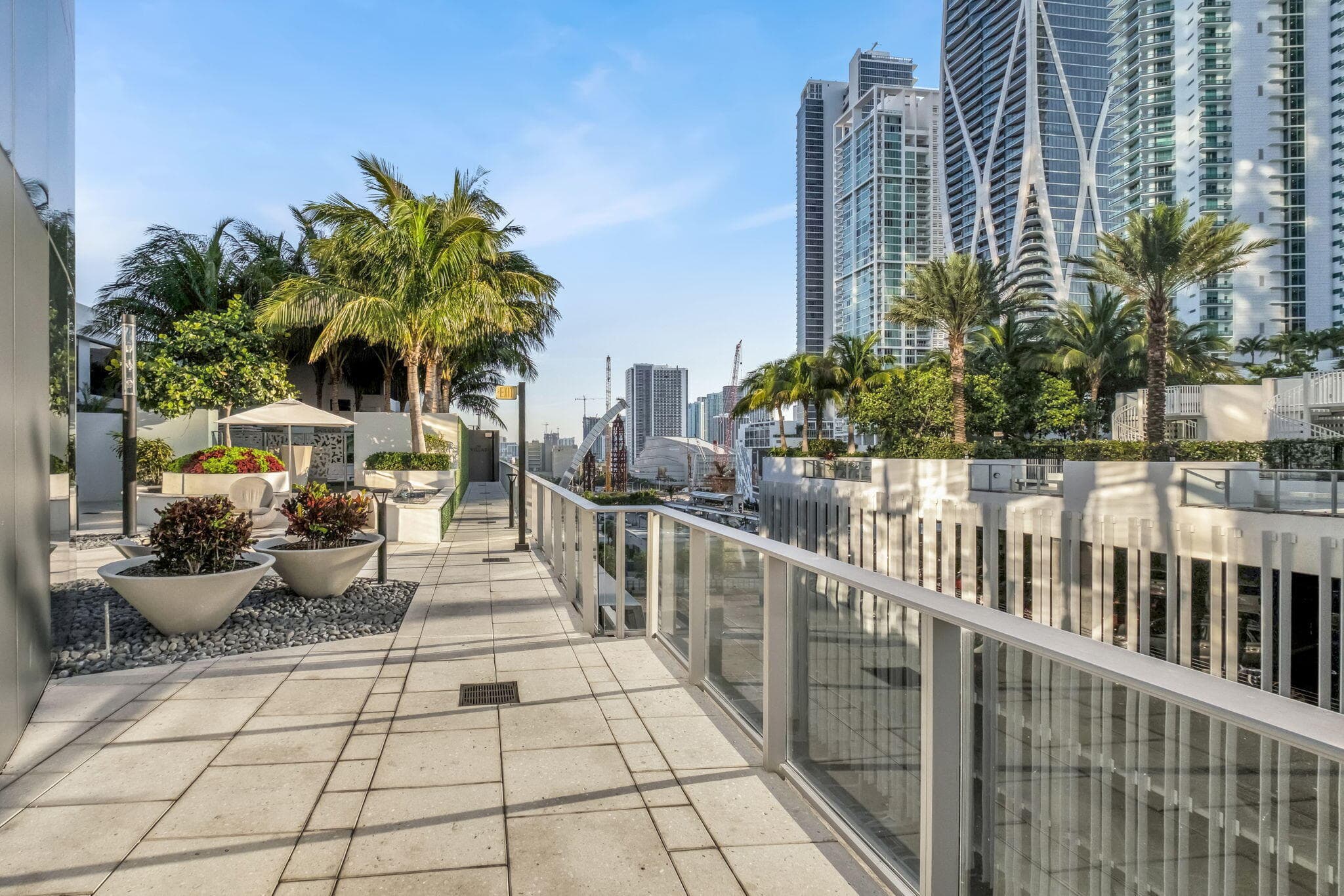 851 NE 1st Avenue 1604, Miami, FL 33132 — photo 59 of 81