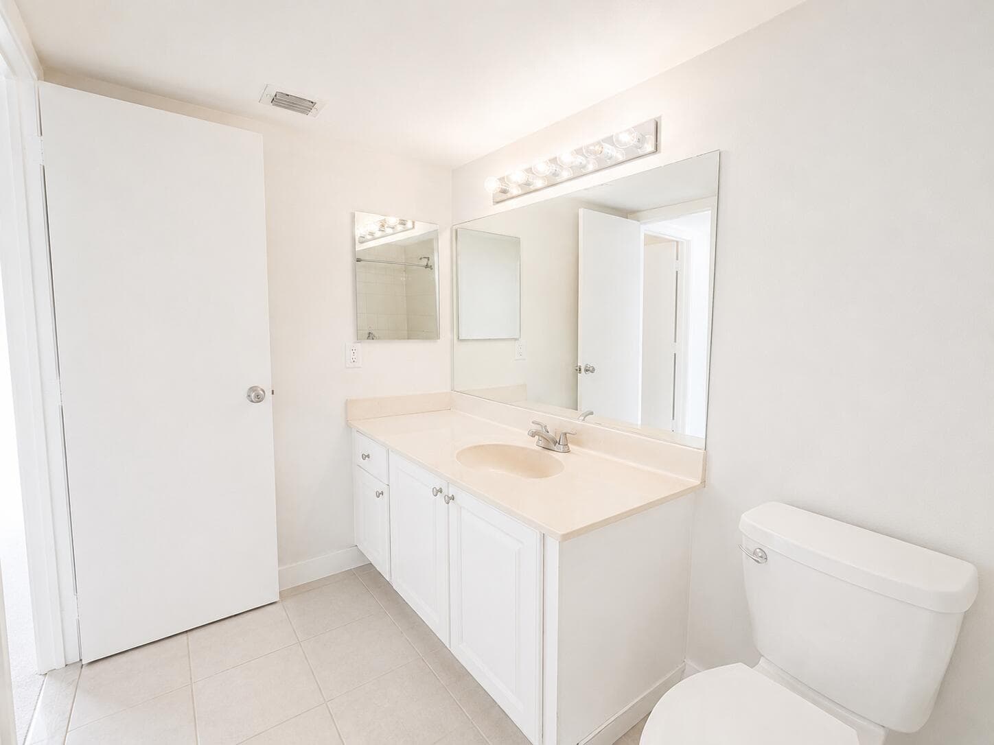 711 N Pine Island Road 204, Plantation, FL 33324 — photo 9 of 14