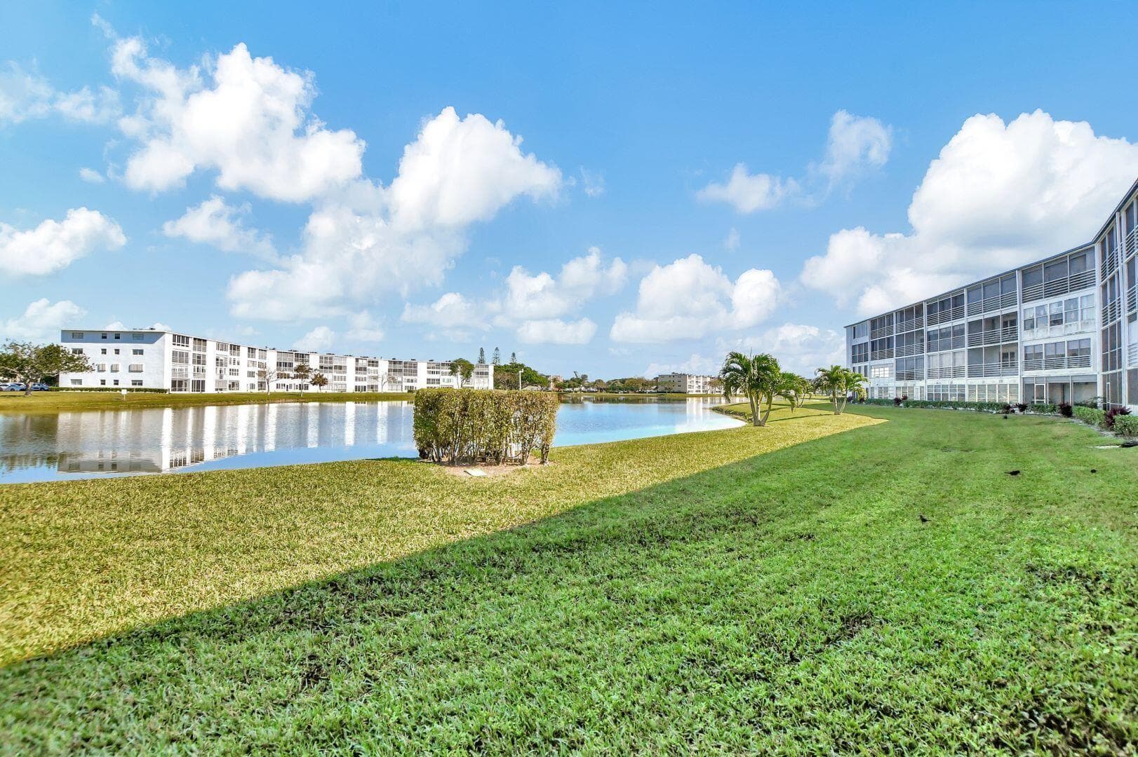 1047 Exeter C, Boca Raton, FL 33434 — photo 14 of 40