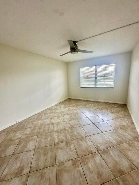 1047 Exeter C, Boca Raton, FL 33434 — photo 8 of 40