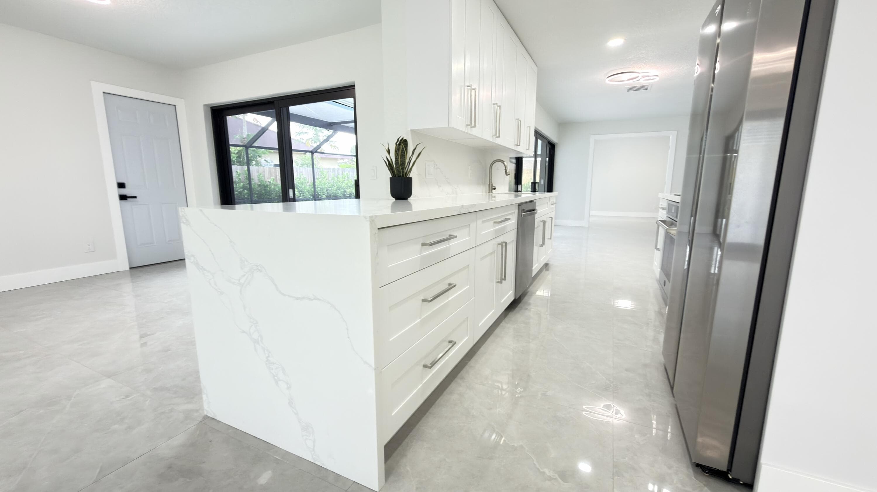 712 E Boulevard Chatelaine, Delray Beach, FL 33445 — photo 17 of 31