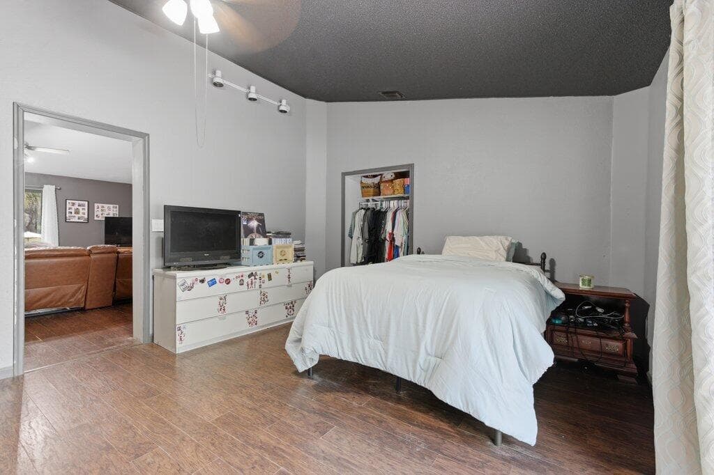 16888 Hialeah Drive W, The Acreage, FL 33470 — photo 33 of 56