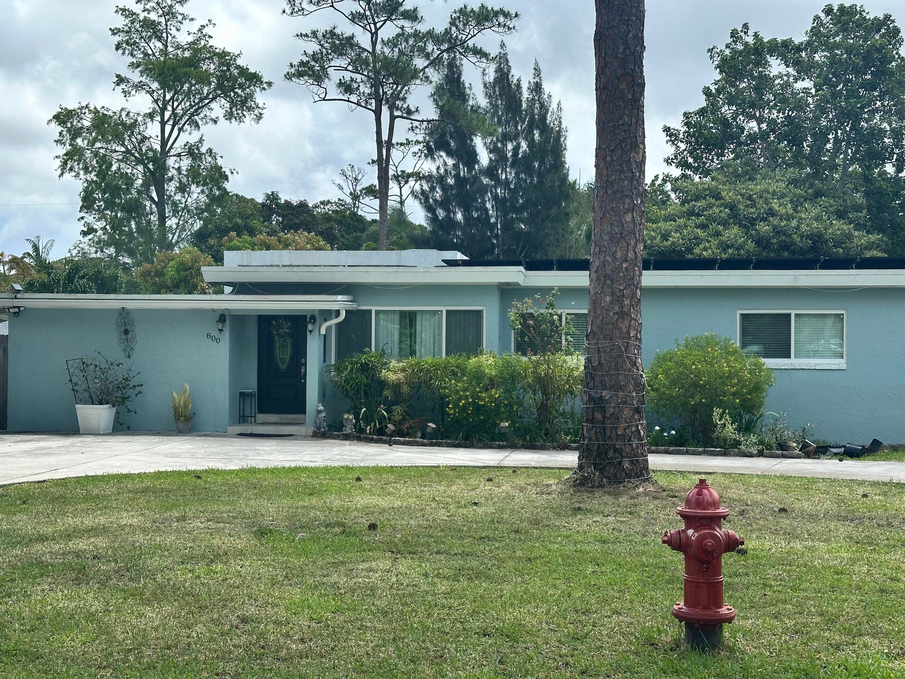 800 Ivory Lane, Haverhill, FL 33415 — photo