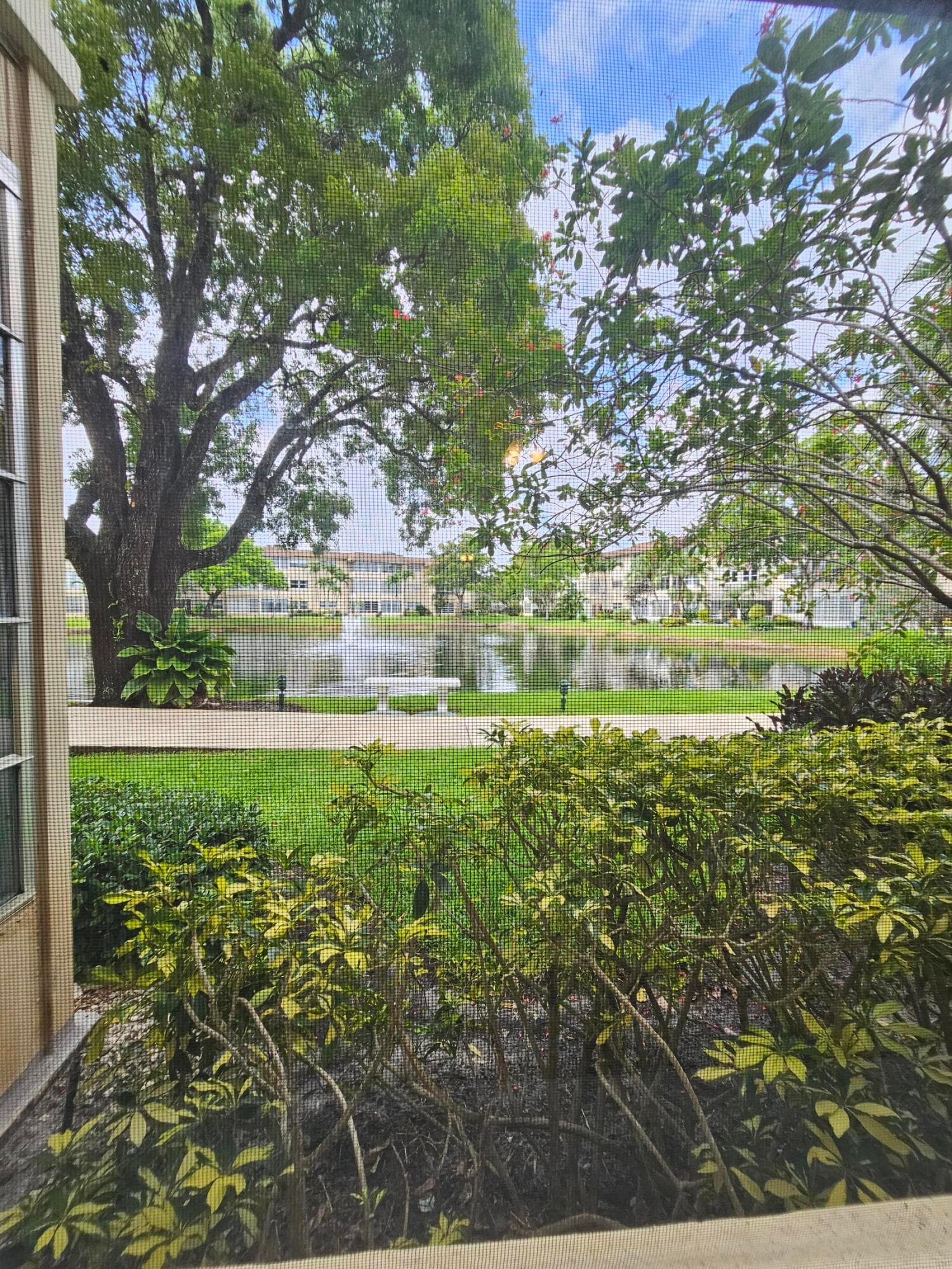 5100 NW 35th Street 104, Lauderdale Lakes, FL 33319 — photo 1 of 25