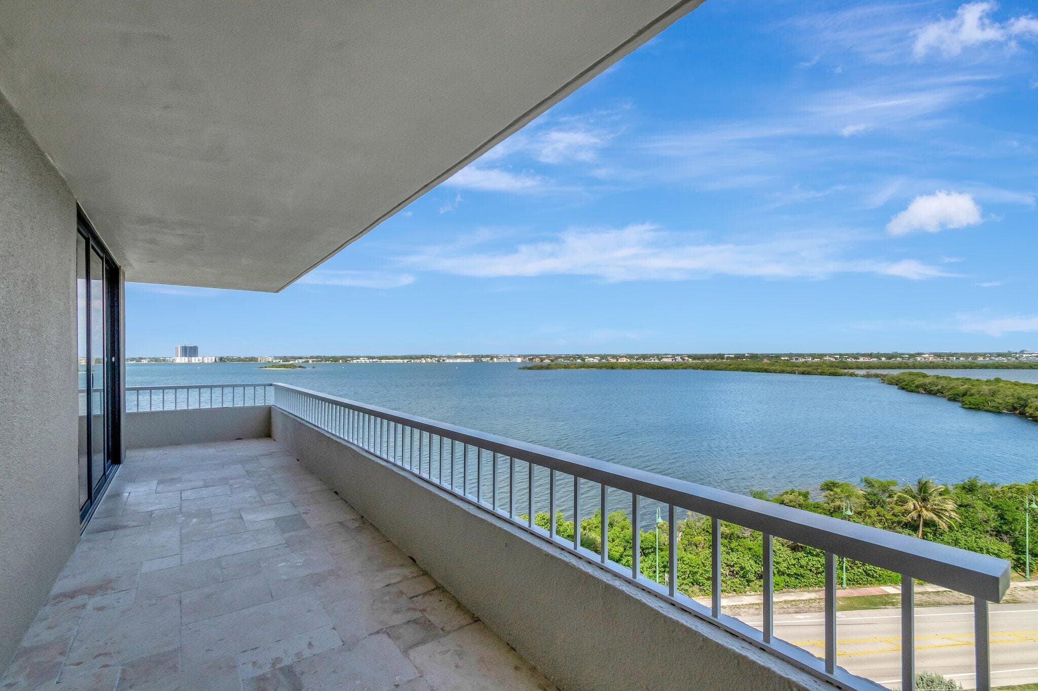 5550 N Ocean Drive 10d, Singer Island, FL 33404 — photo 12 of 47