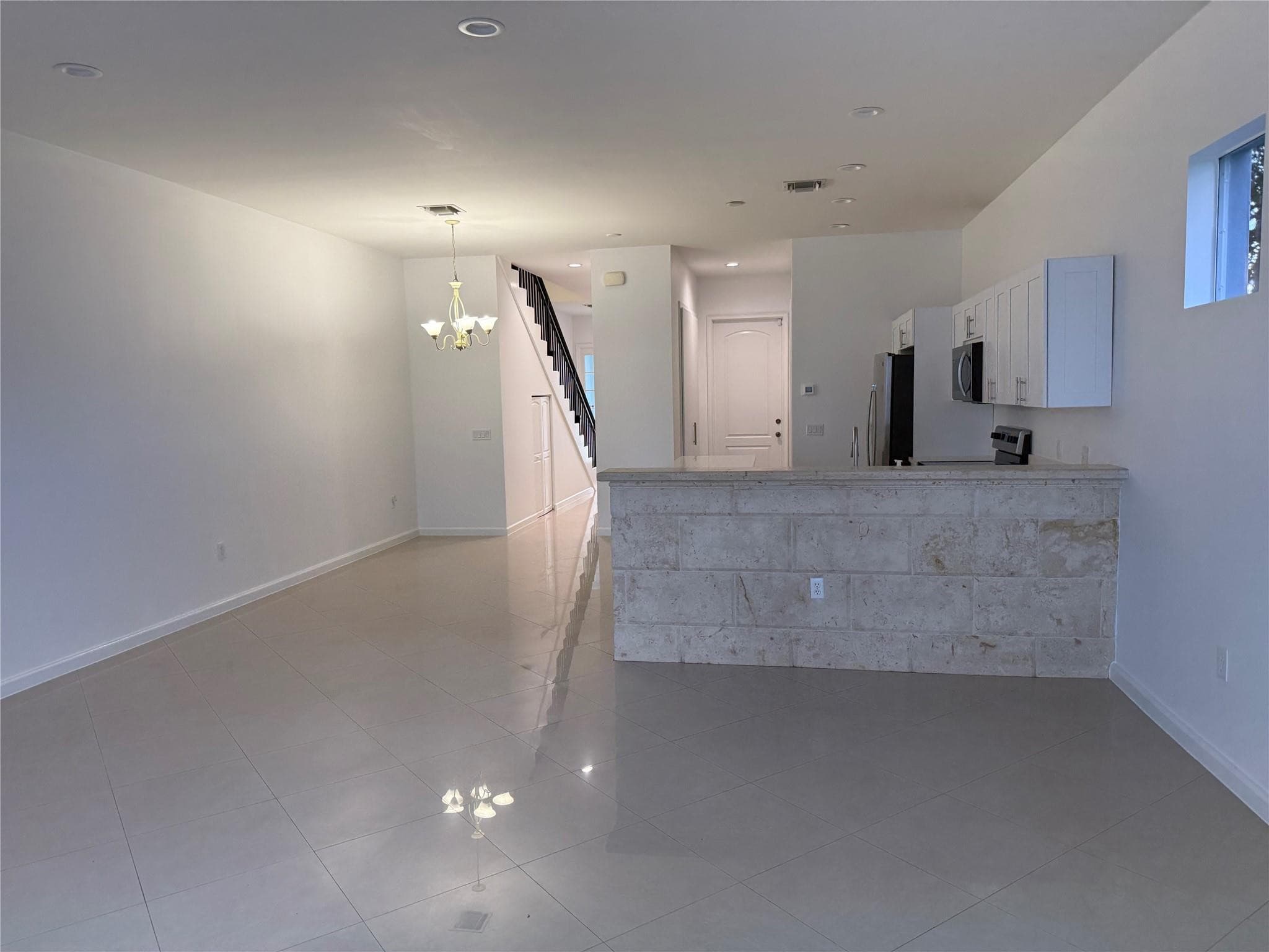 230 N G Street, Lake Worth Beach, FL 33460 — photo 7 of 20