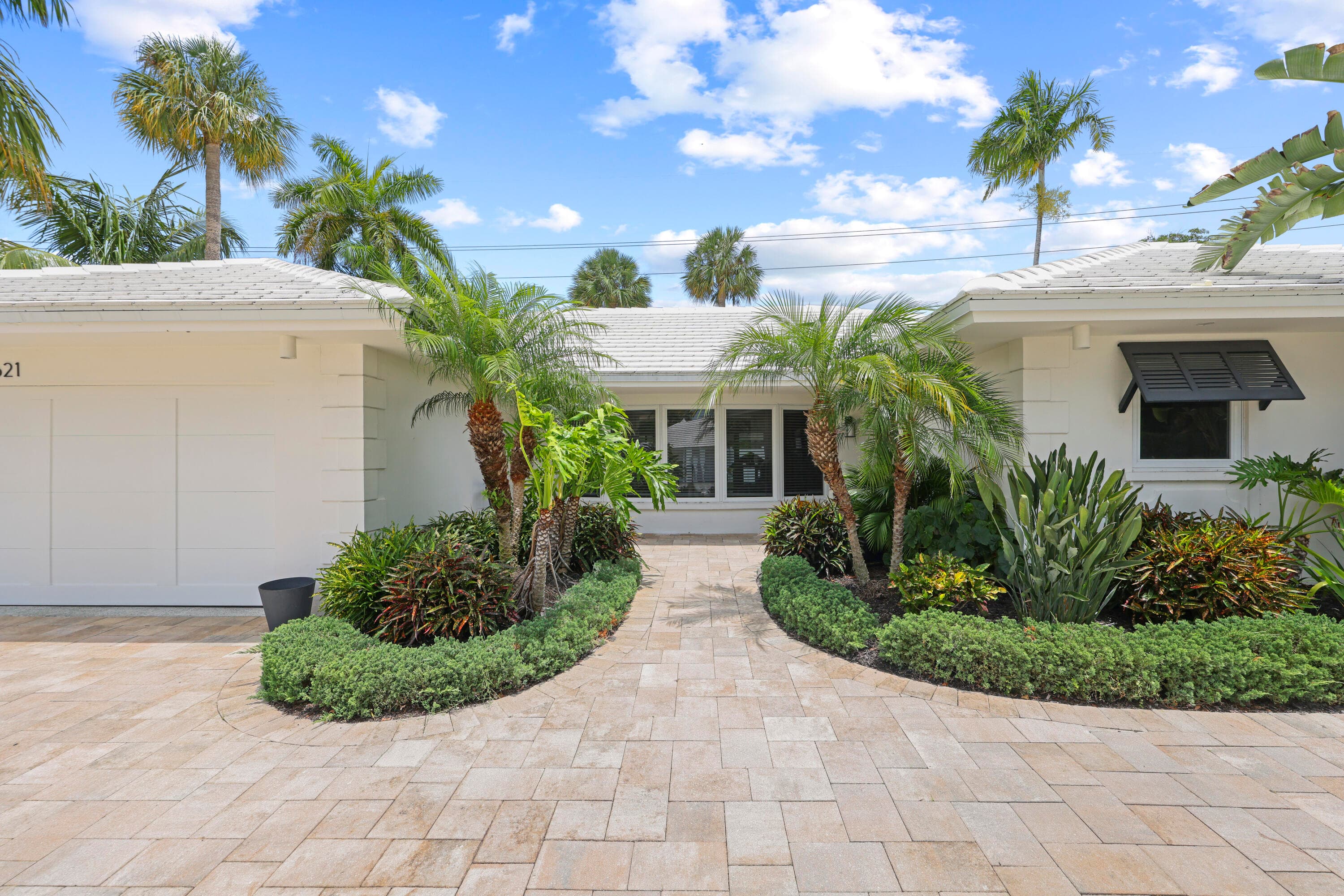 621 Apple Tree Lane, Boca Raton, FL 33486 — photo 11 of 49