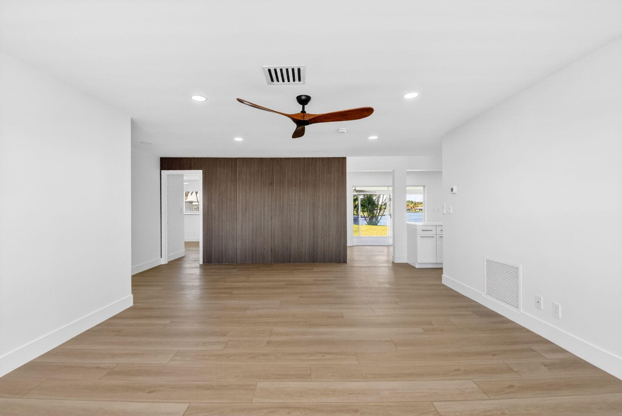 1213 SW 20th Avenue, Boynton Beach, FL 33426 — photo 10 of 26