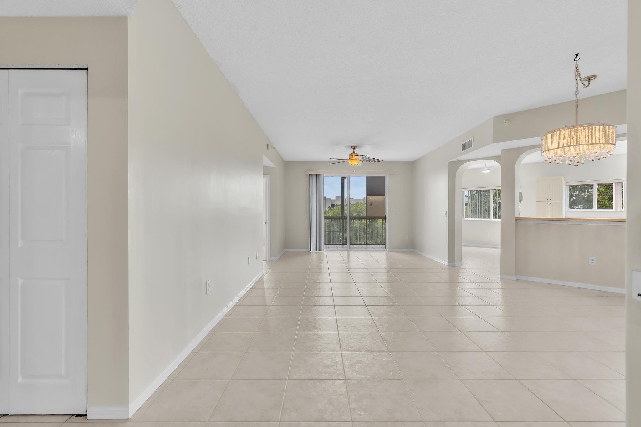 7775 Southampton Terrace 307, Tamarac, FL 33321 — photo 14 of 76