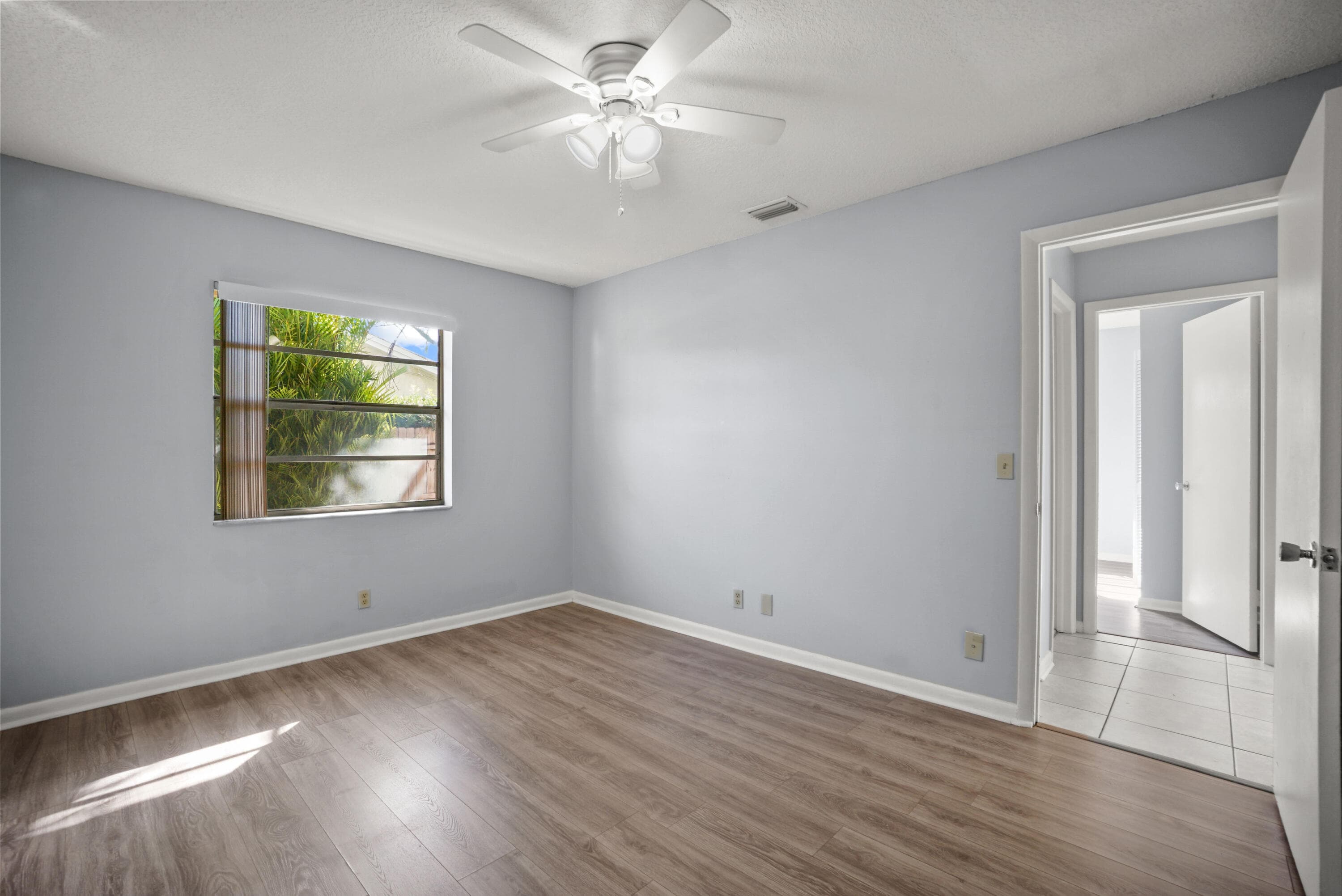 4128 Chestnut Avenue, Palm Beach Gardens, FL 33410 — photo 21 of 38