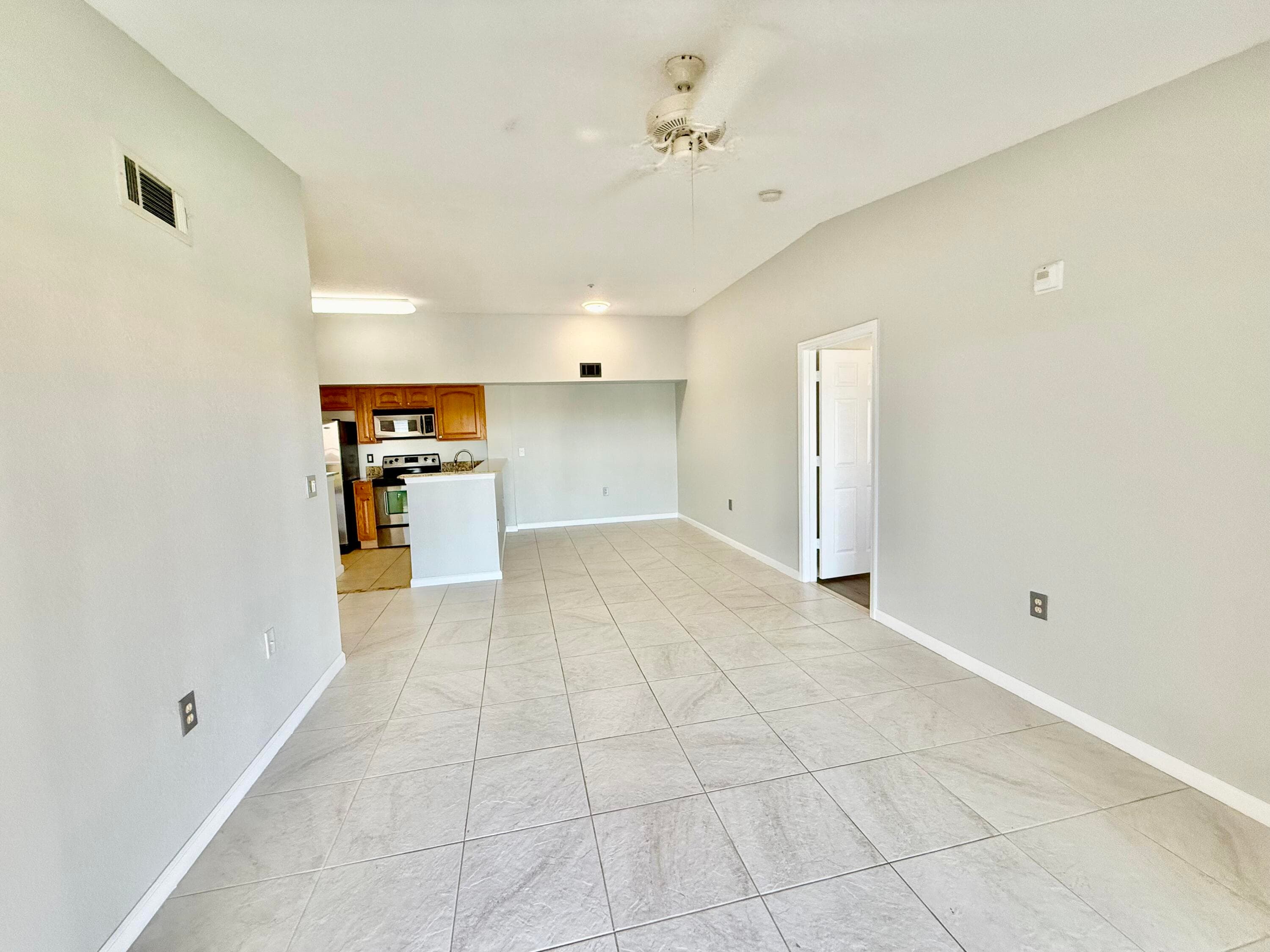 271 SW Palm Drive 304, Port St. Lucie, FL 34986 — photo 10 of 22