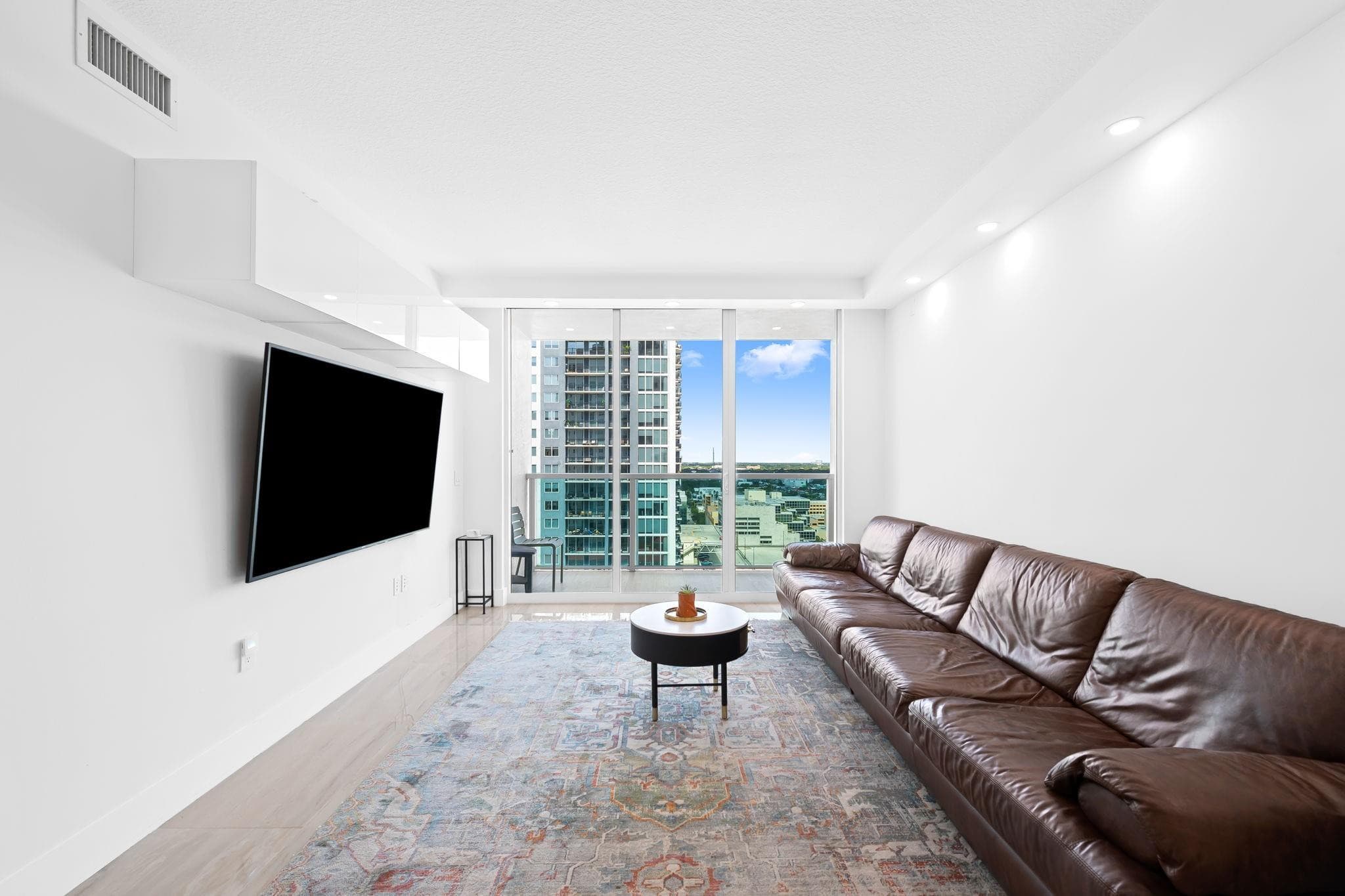 350 SE 2nd Street 2280, Fort Lauderdale, FL 33301 — photo 4 of 25