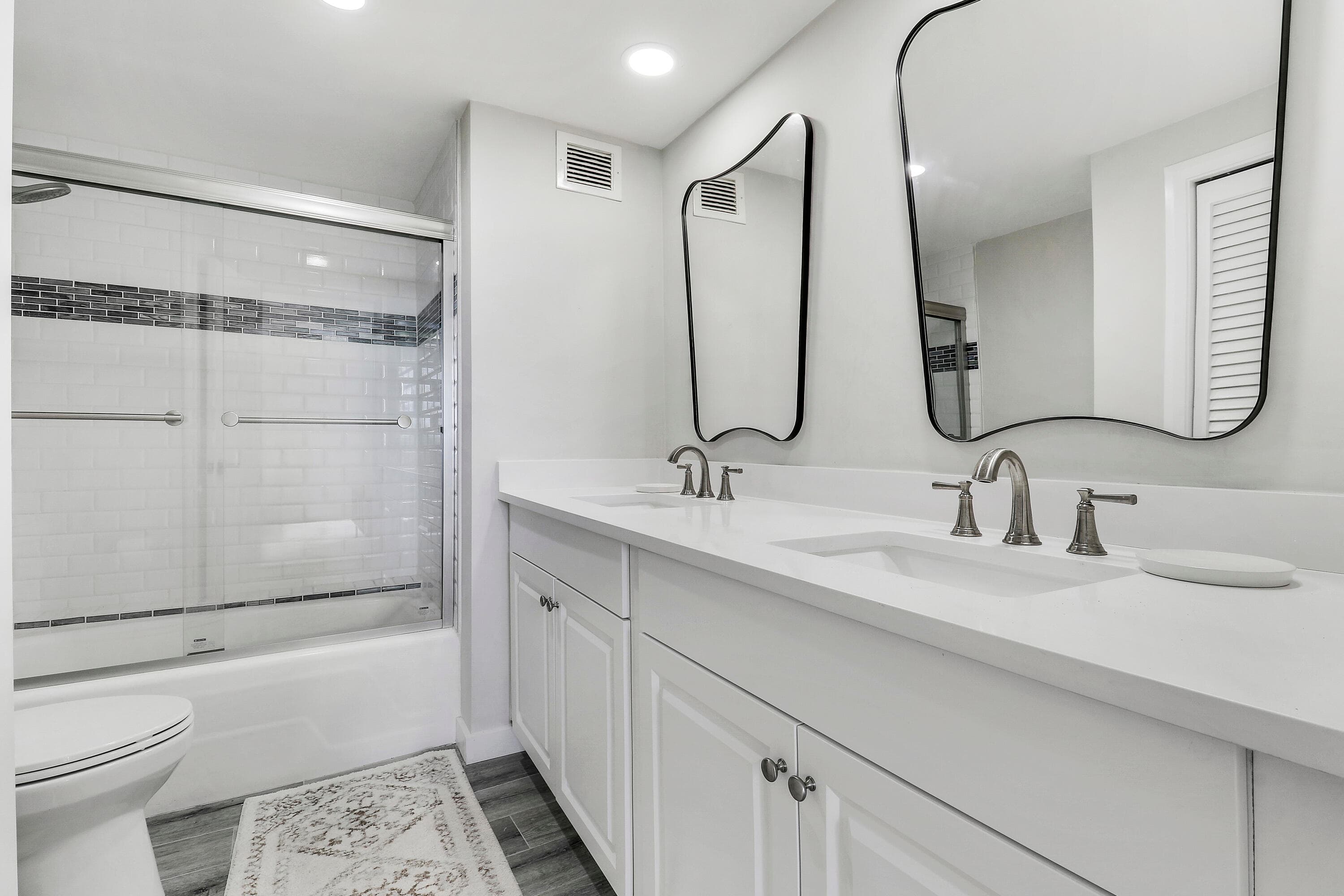 5400 N Ocean Drive 1b, Riviera Beach, FL 33404 — photo 10 of 33