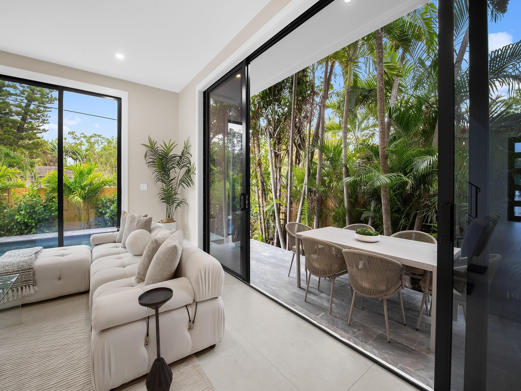 1401 NE 16th Avenue, Fort Lauderdale, FL 33304 — photo 4 of 40