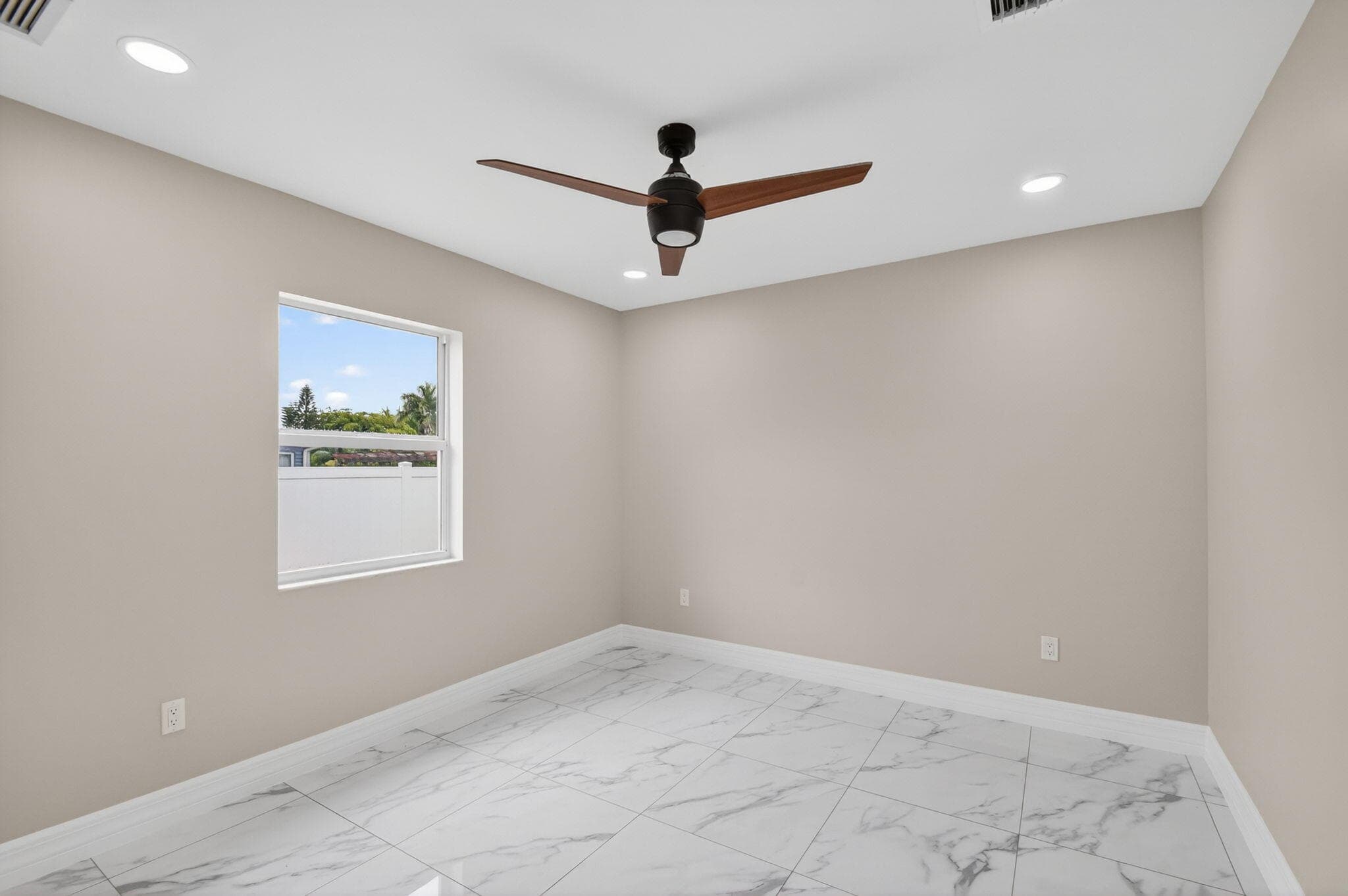 2277 Summit Boulevard, West Palm Beach, FL 33406 — photo 37 of 75
