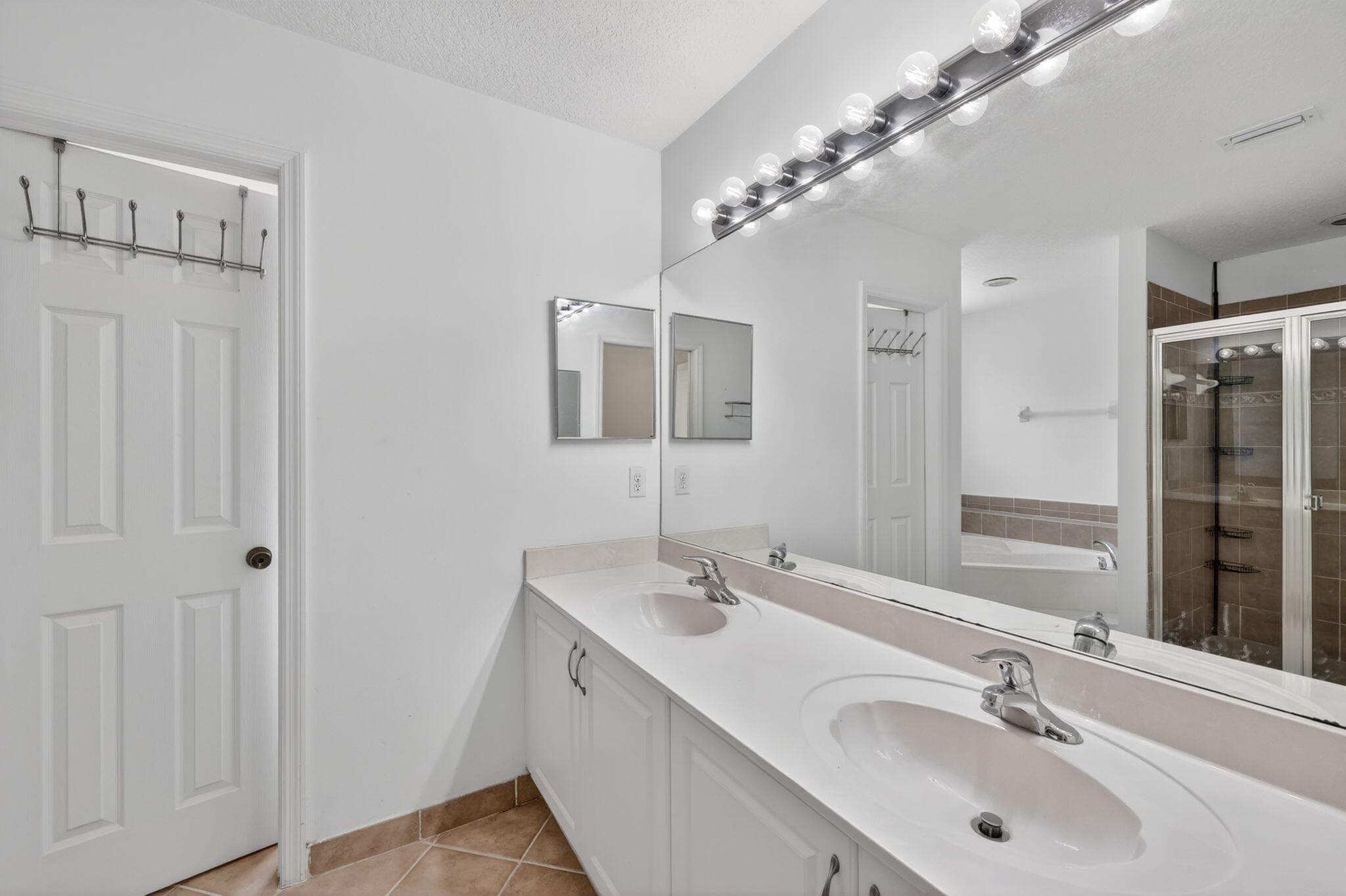 1975 NE 36th Avenue, Homestead, FL 33033 — photo 27 of 59
