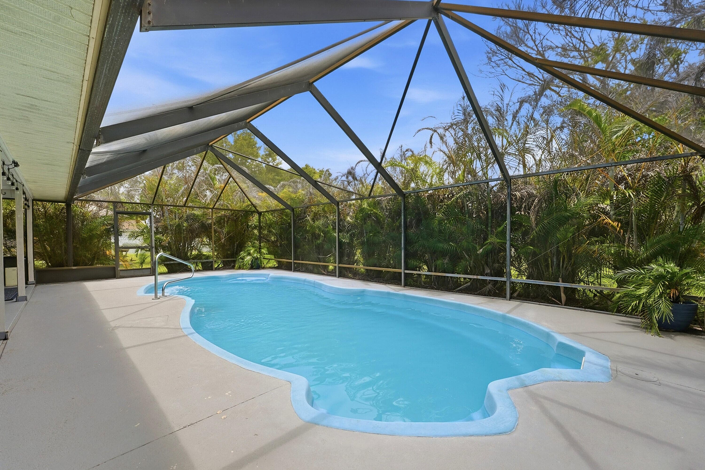 724 24th Square, Vero Beach, FL 32962 — photo 31 of 42