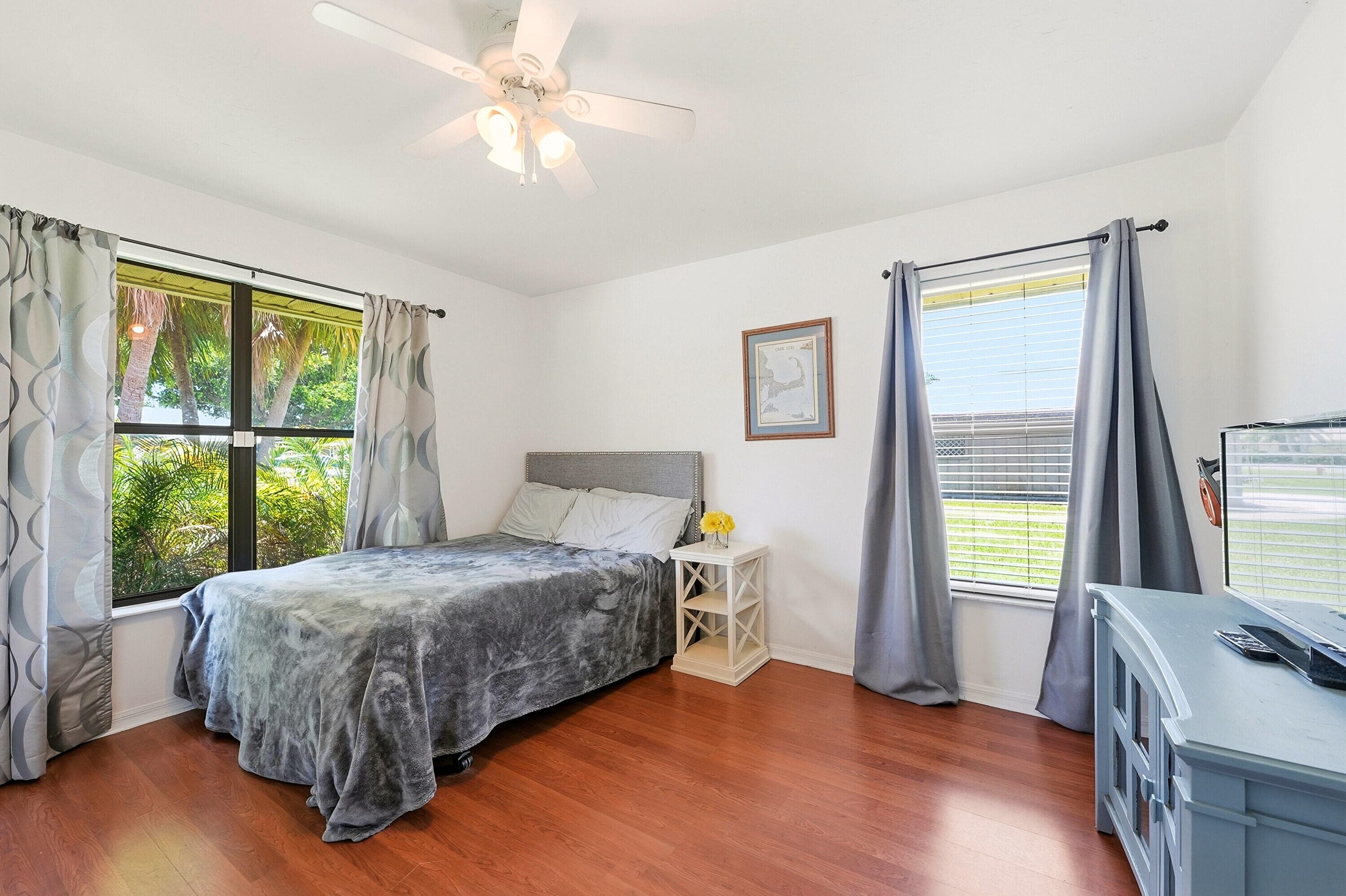 724 24th Square, Vero Beach, FL 32962 — photo 24 of 42