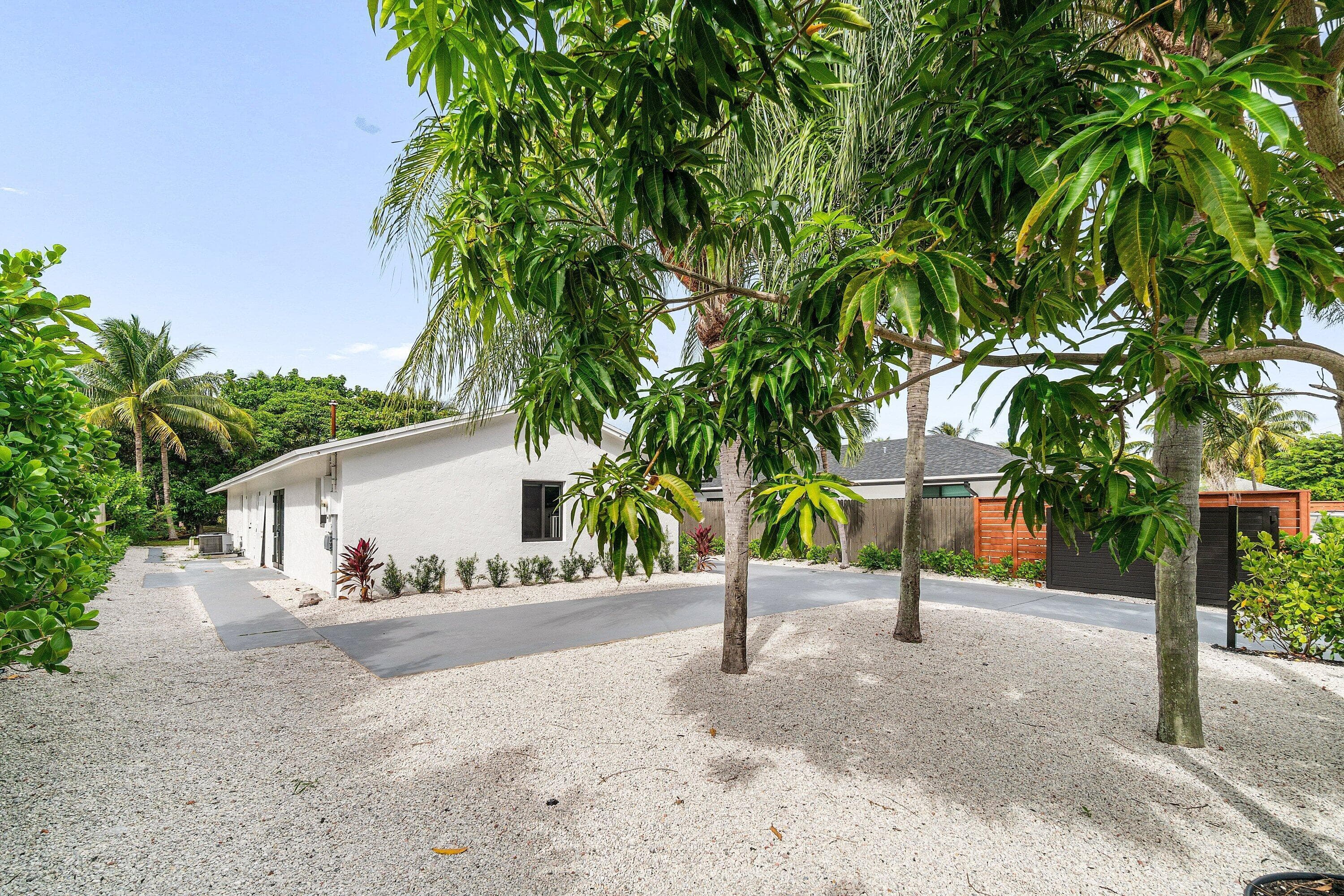 608 SE 2nd Avenue, Delray Beach, FL 33483 — photo 42 of 56