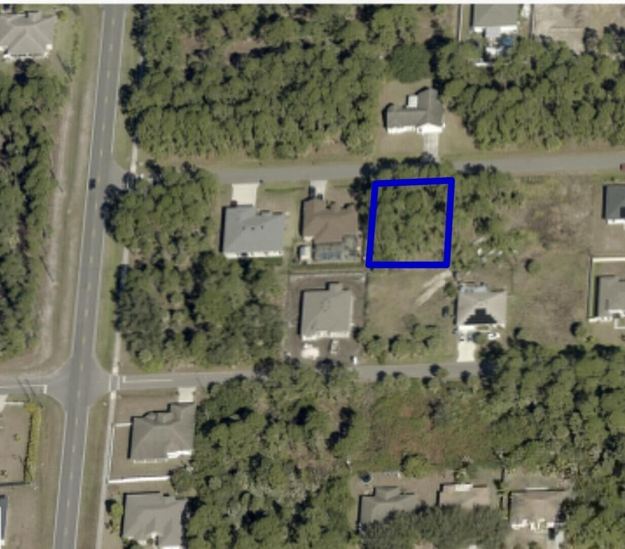 172 SW Lamar St Street, Palm Bay, FL 32908 — photo 2 of 9
