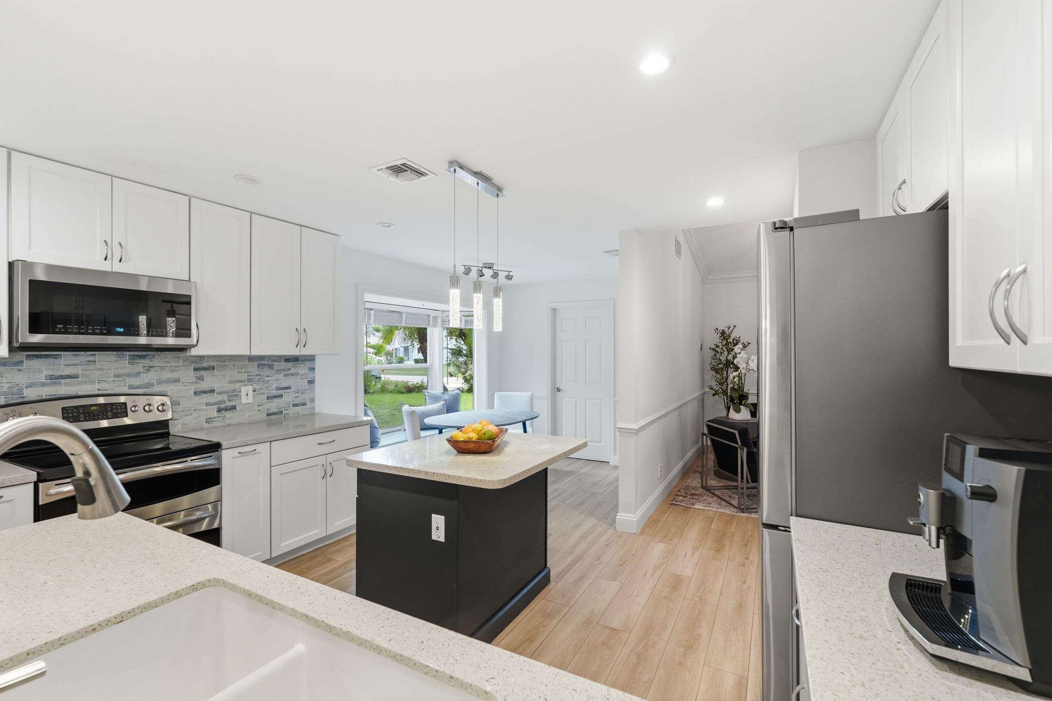 3916 Cypress Lake Drive, Lake Worth, FL 33467 — photo 12 of 35