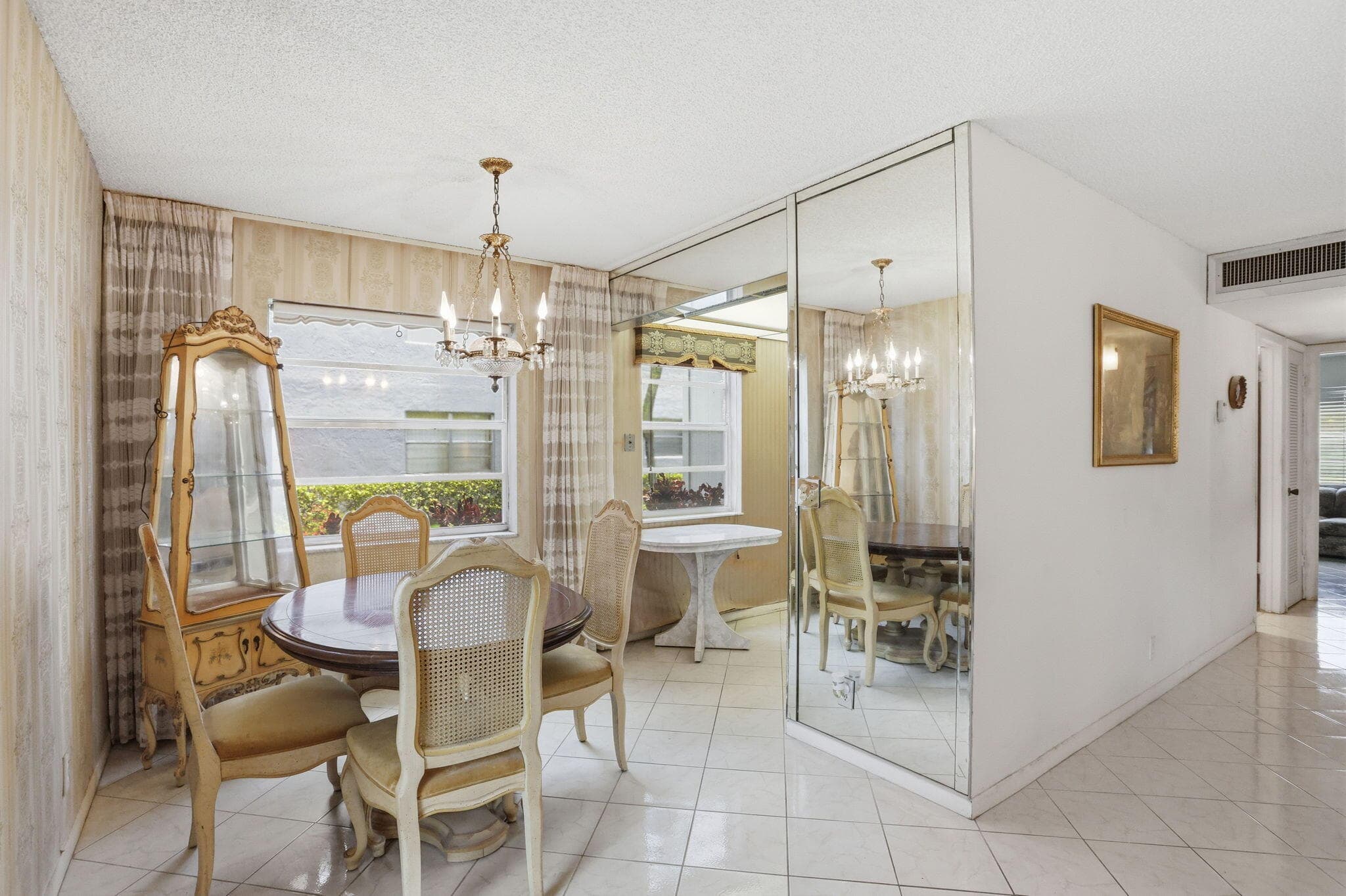 100 Flanders C, Delray Beach, FL 33484 — photo 7 of 39