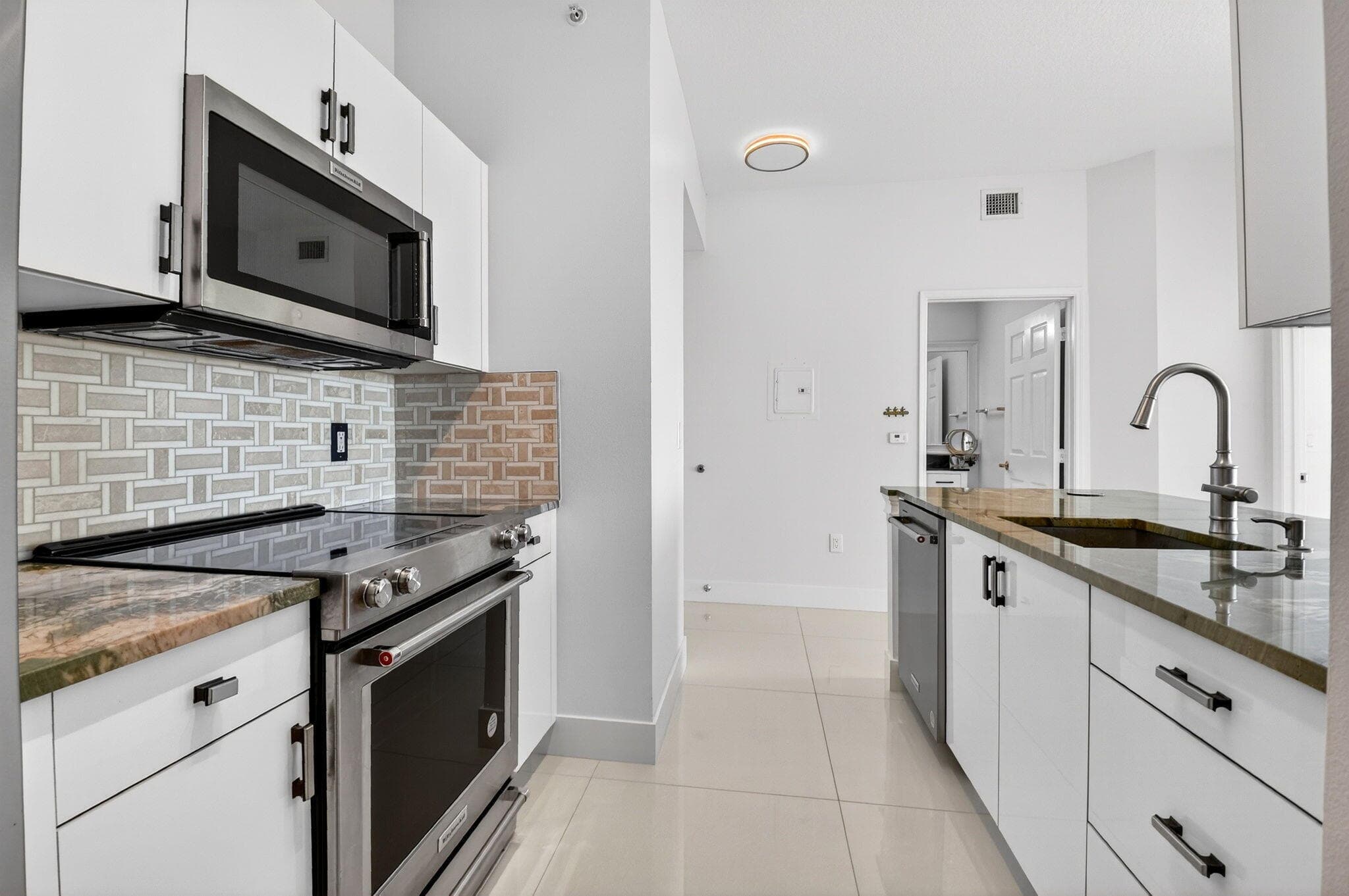 100 NE 6th Street Ph 704, Boynton Beach, FL 33435 — photo 6 of 29