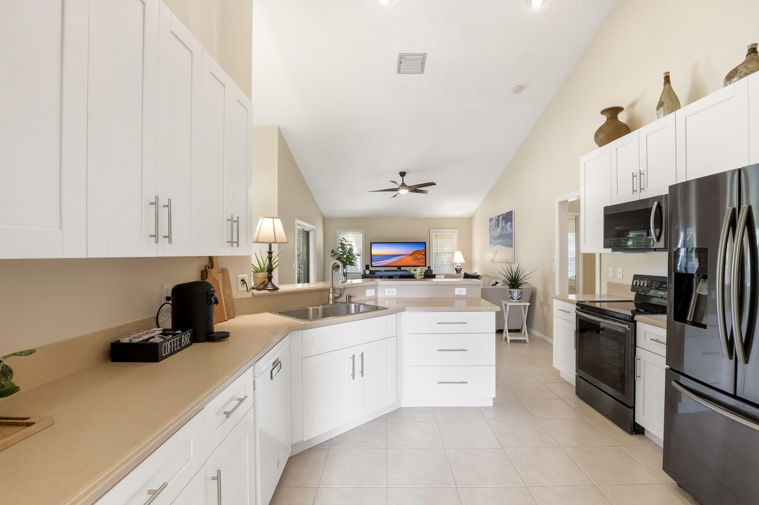 16431 N 77th Trail N 16431, Palm Beach Gardens, FL 33418 — photo 14 of 40