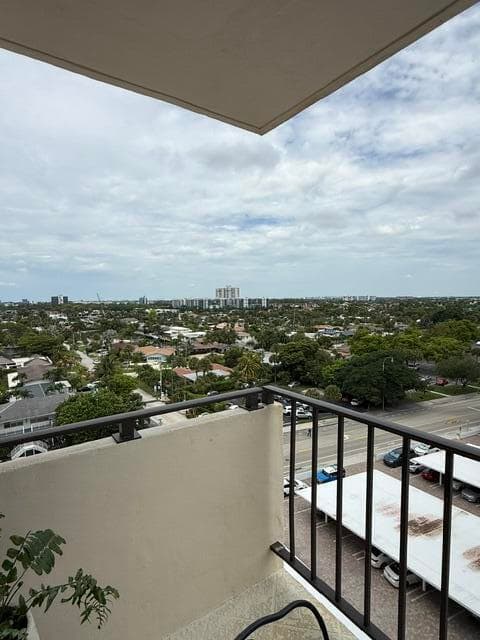1900 S Ocean Boulevard 9l, Lauderdale-By-The-Sea, FL 33062 — photo 13 of 25