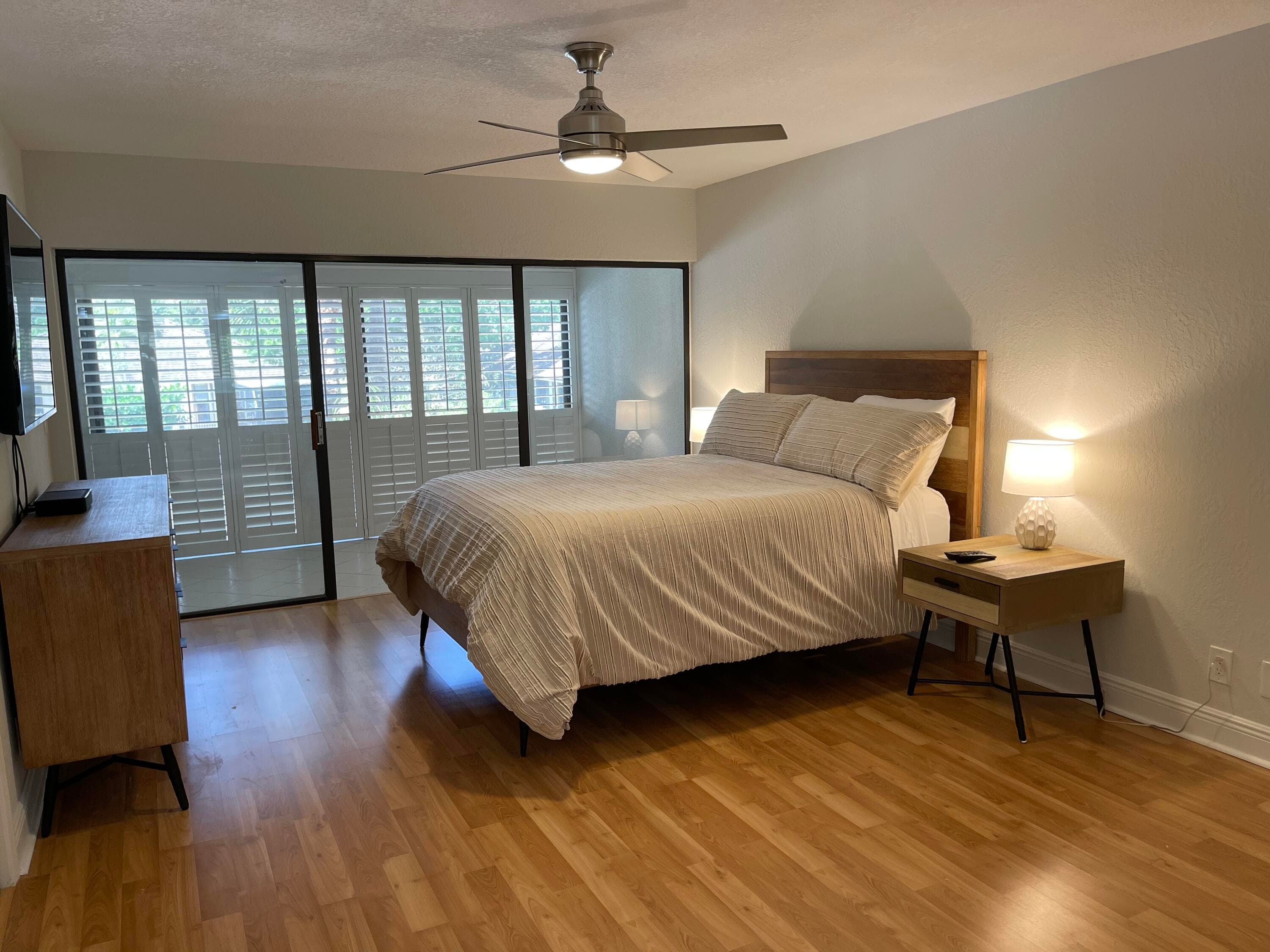 1660 Twelve Oaks Way 203, North Palm Beach, FL 33408 — photo 10 of 24